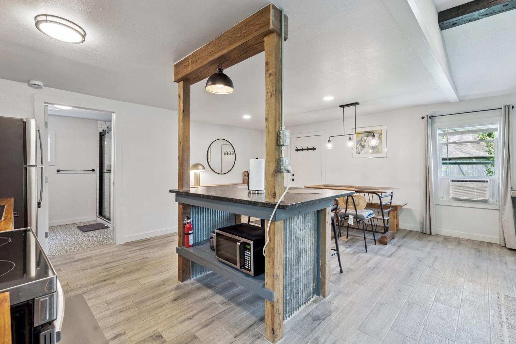 1BR Apt 4mins St Anthony Monthly 20 Off #14B