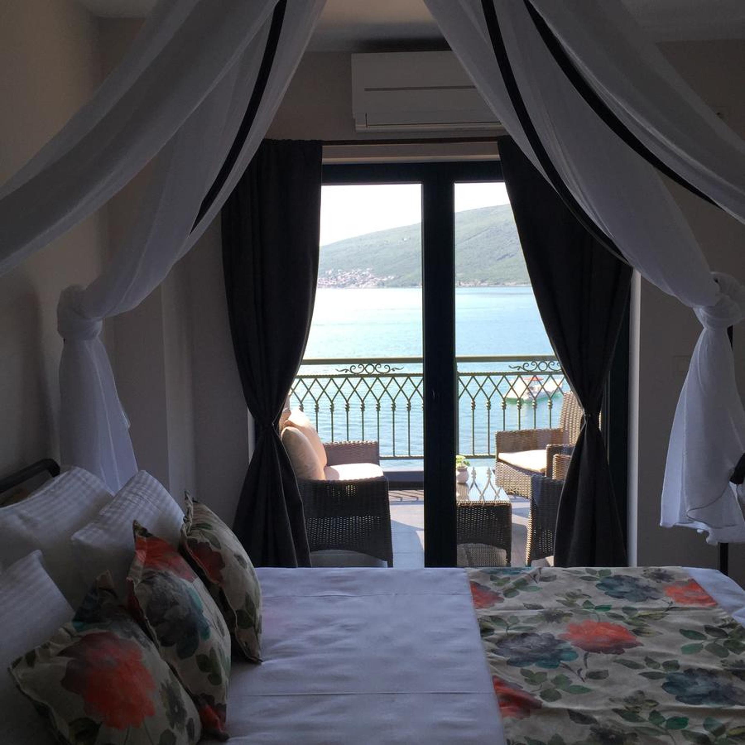 Apartments Seaside Baosici view 5