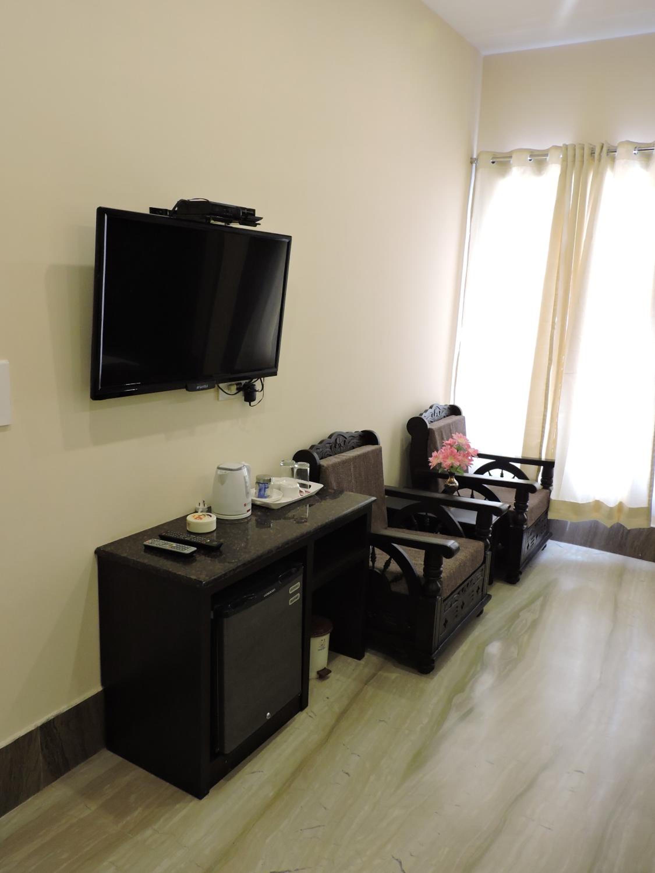 Pearl of Taj Home Stay