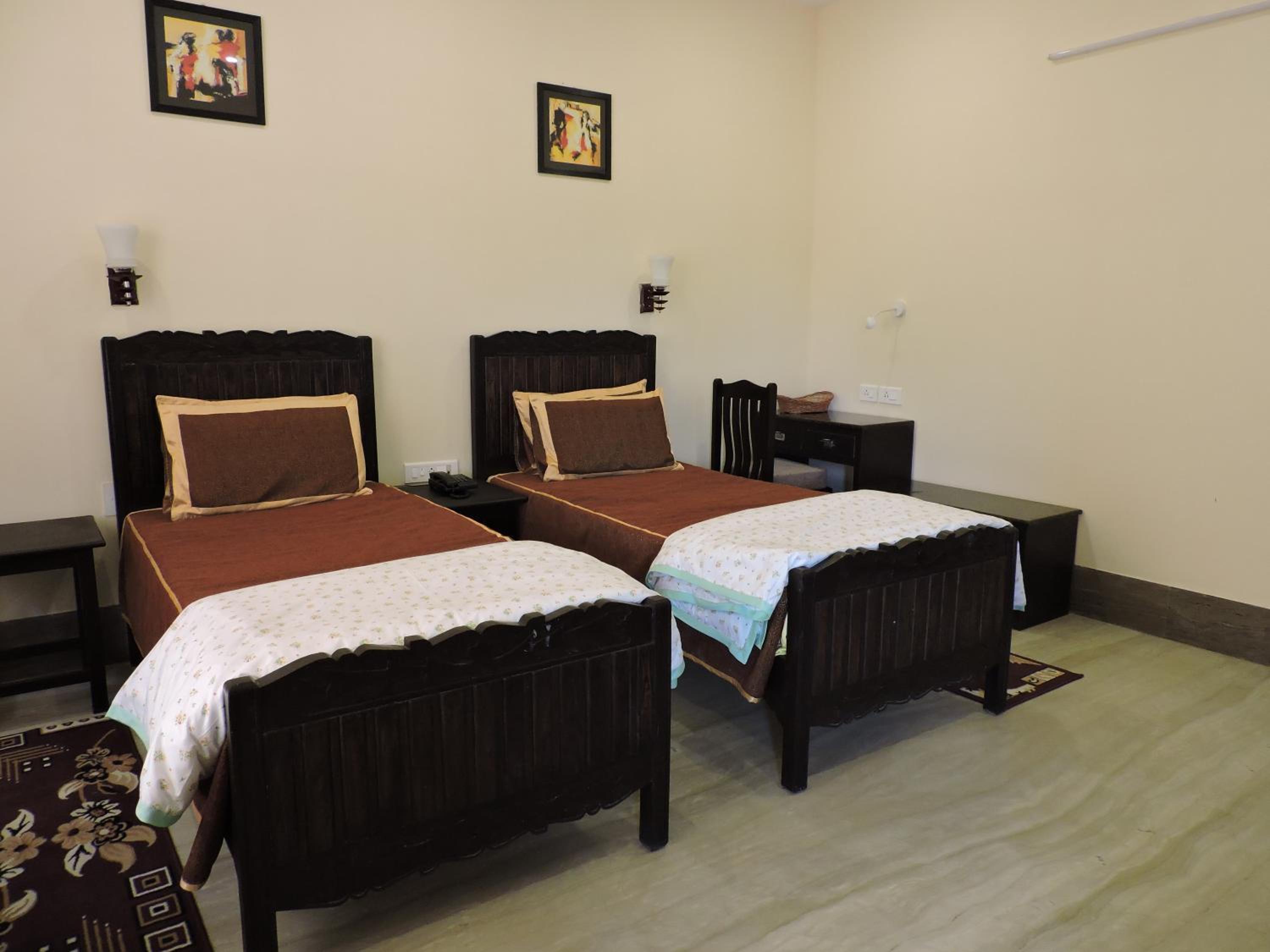 Pearl of Taj Home Stay