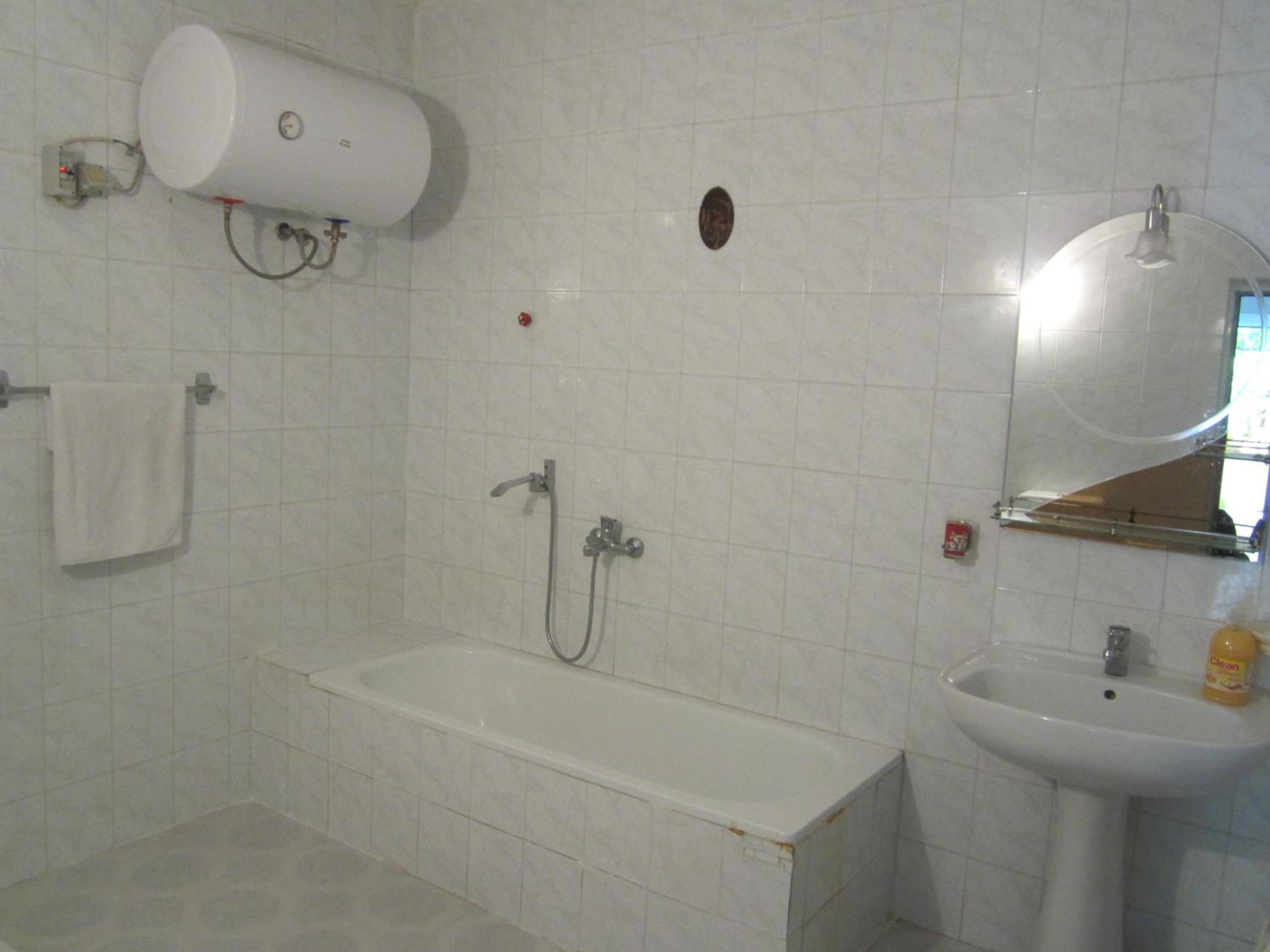 Guest House Adi Doga
