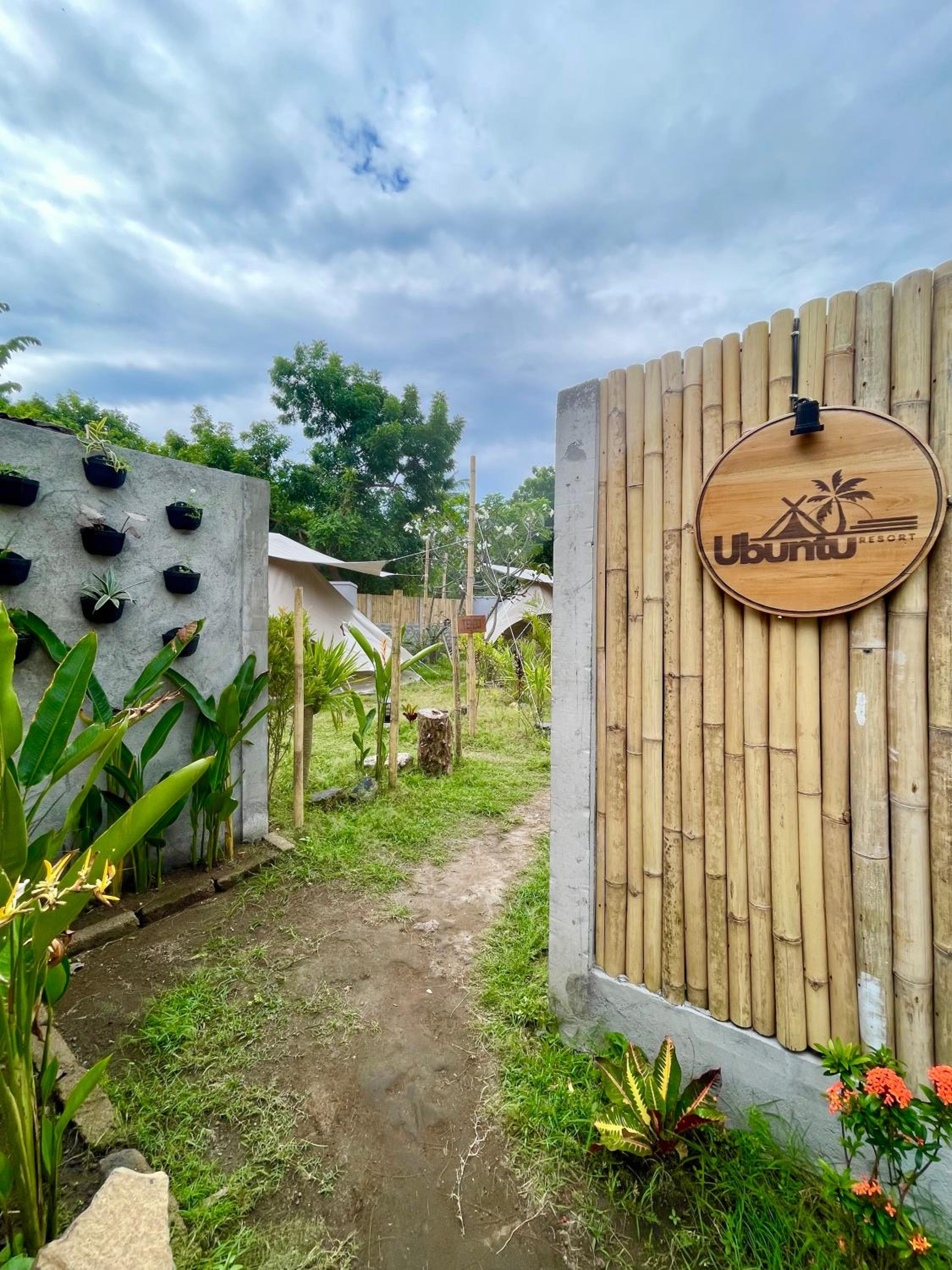 Ubuntu Glamping - Adult Campers Only