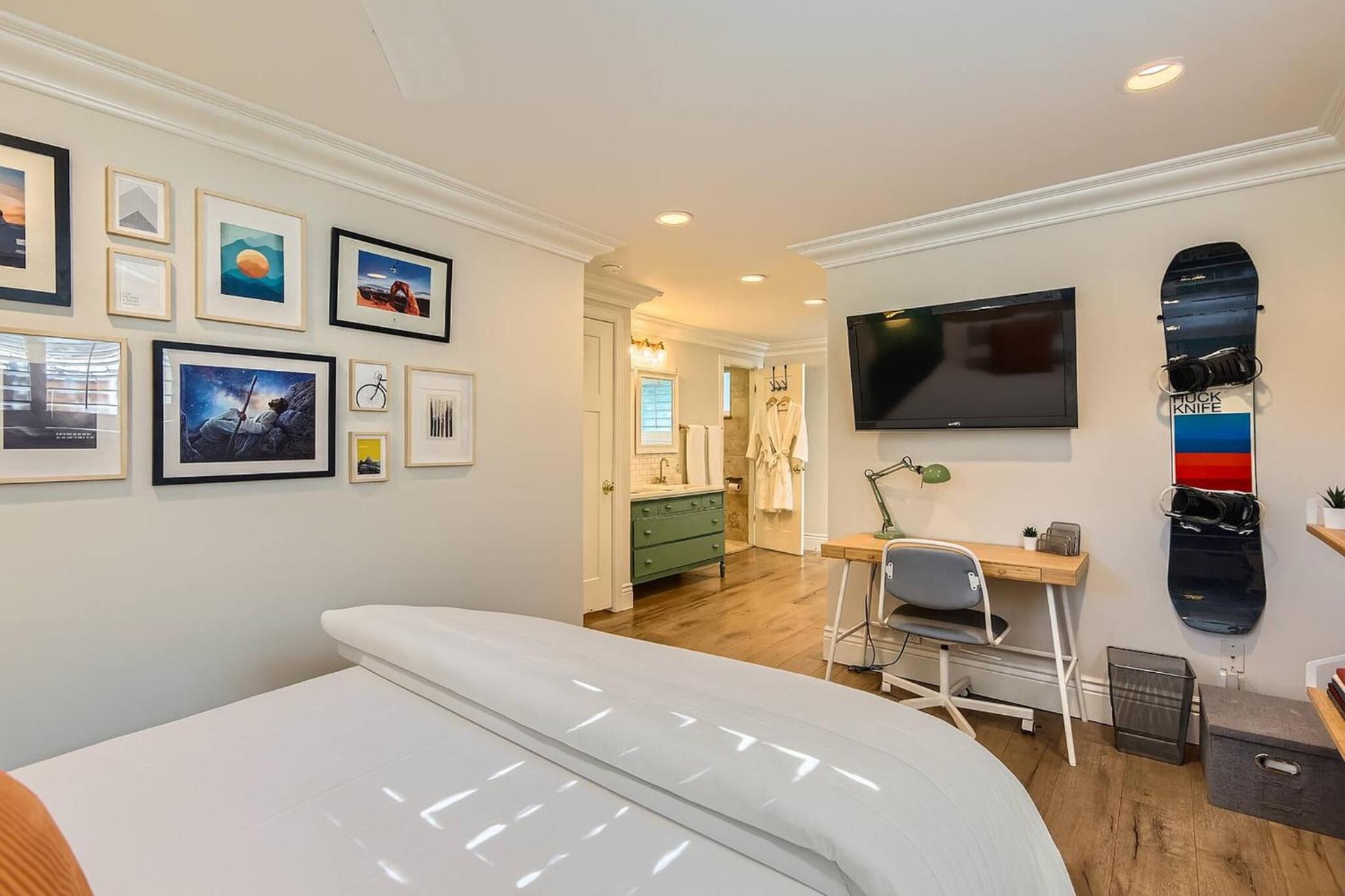 Upscale Home - Ski, Bike, & Hike