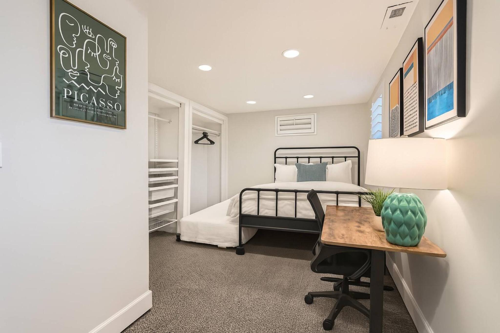 Upscale Home - Ski, Bike, & Hike