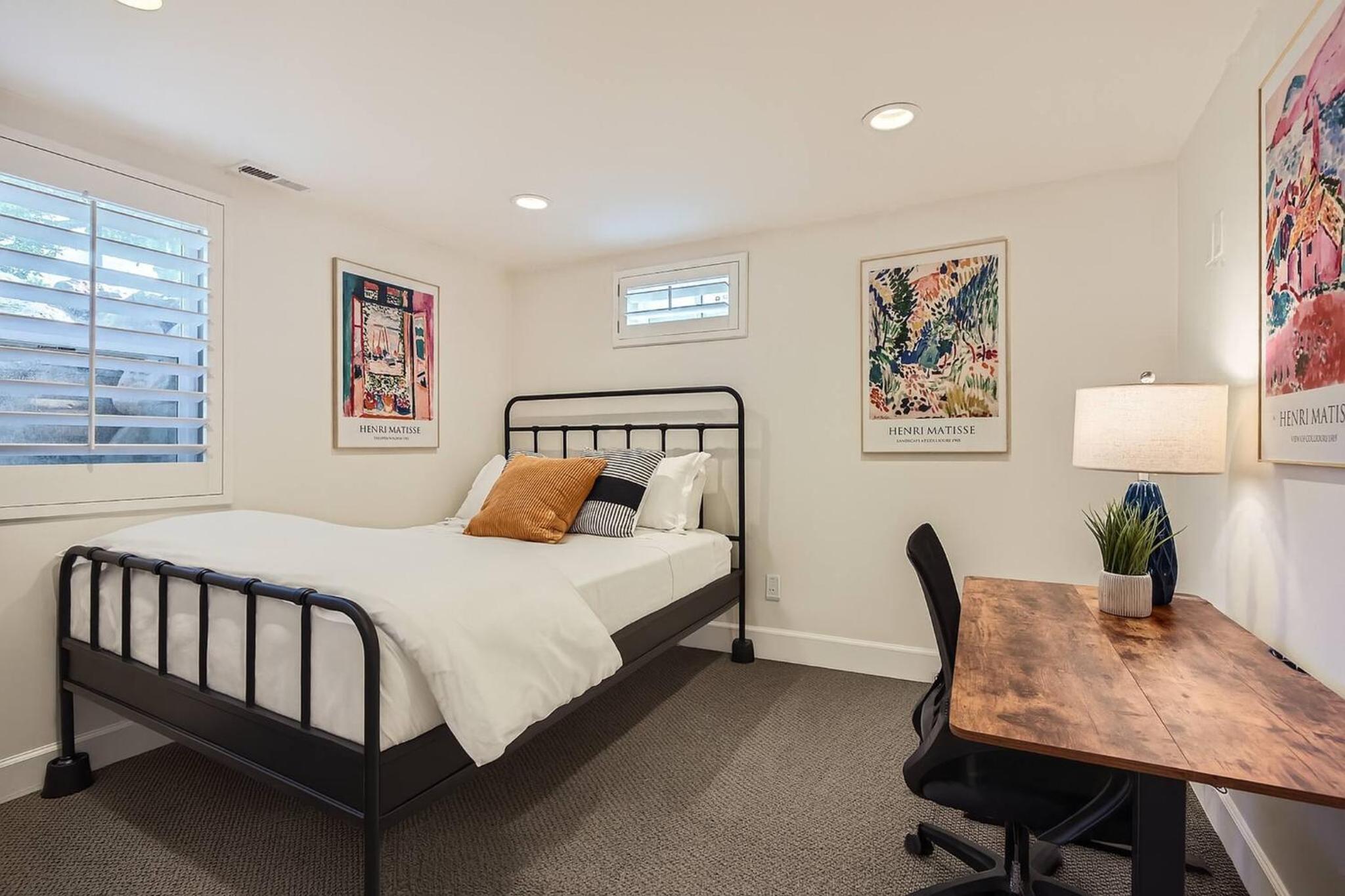 Upscale Home - Ski, Bike, & Hike
