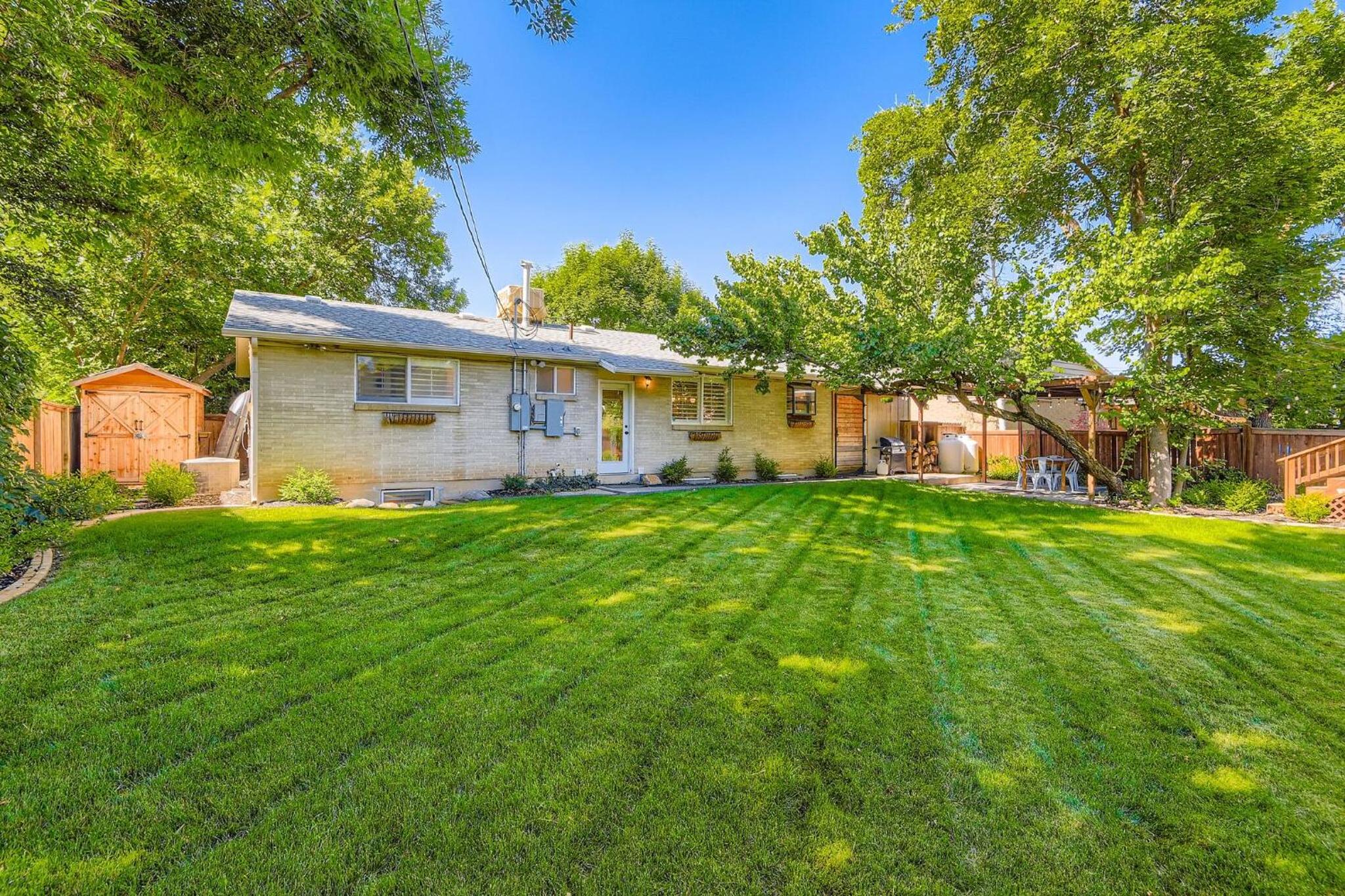 Upscale Home - Ski, Bike, & Hike