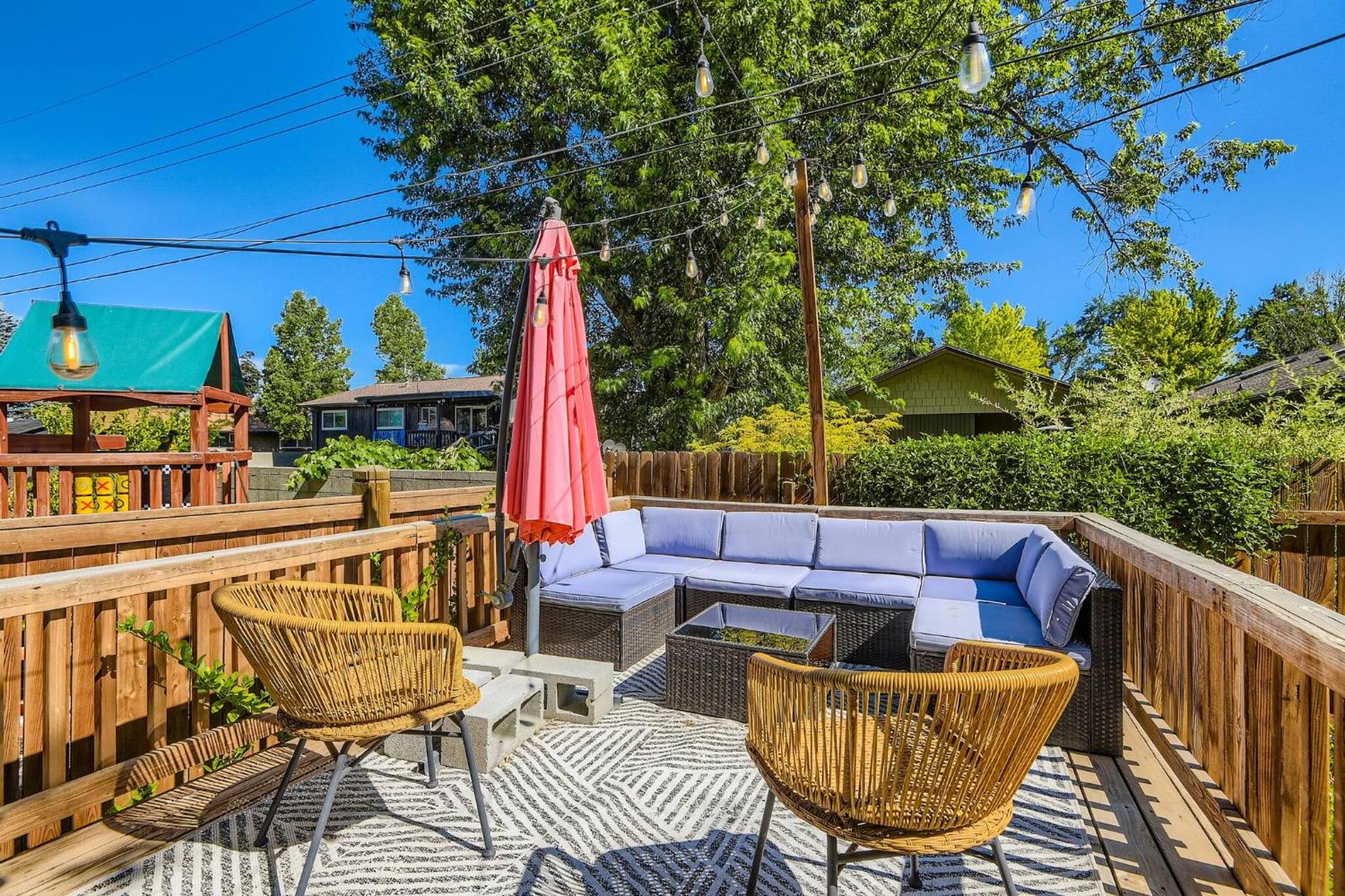 Upscale Home - Ski, Bike, & Hike
