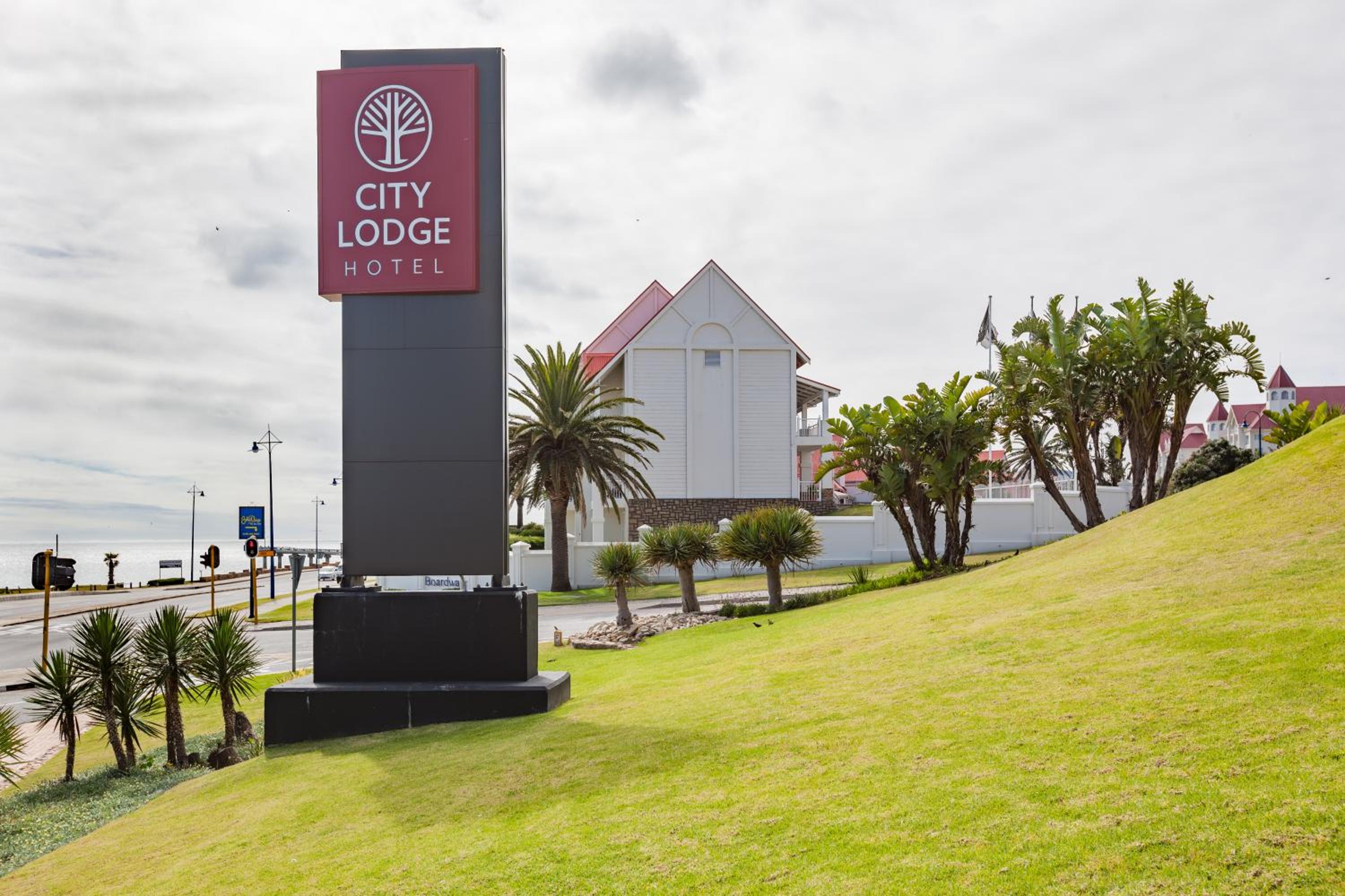 Port Elizabeth Vacations - City Lodge Hotel Gqeberha - Property Image 3