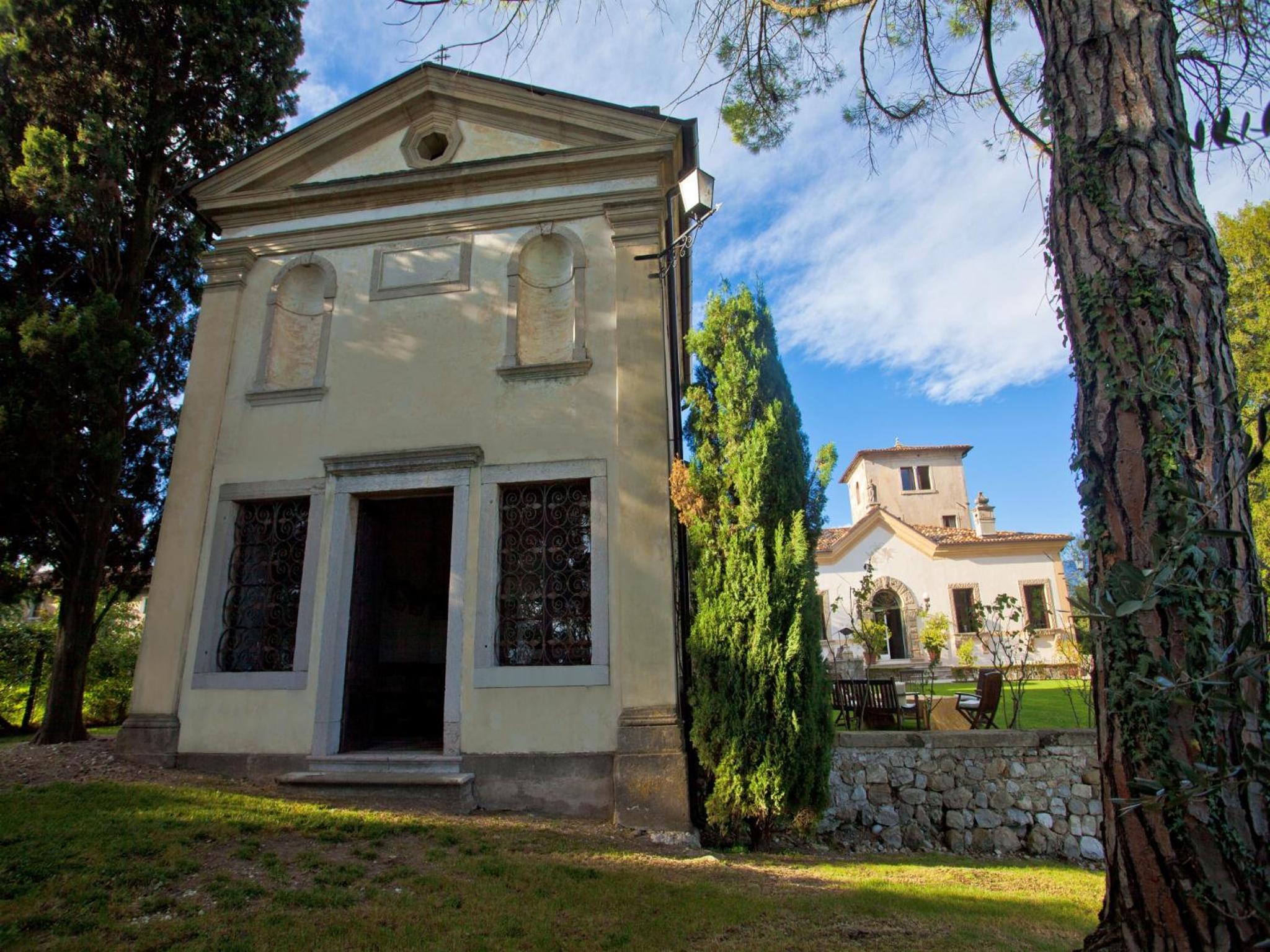 Villa Verecondi Scortecci
