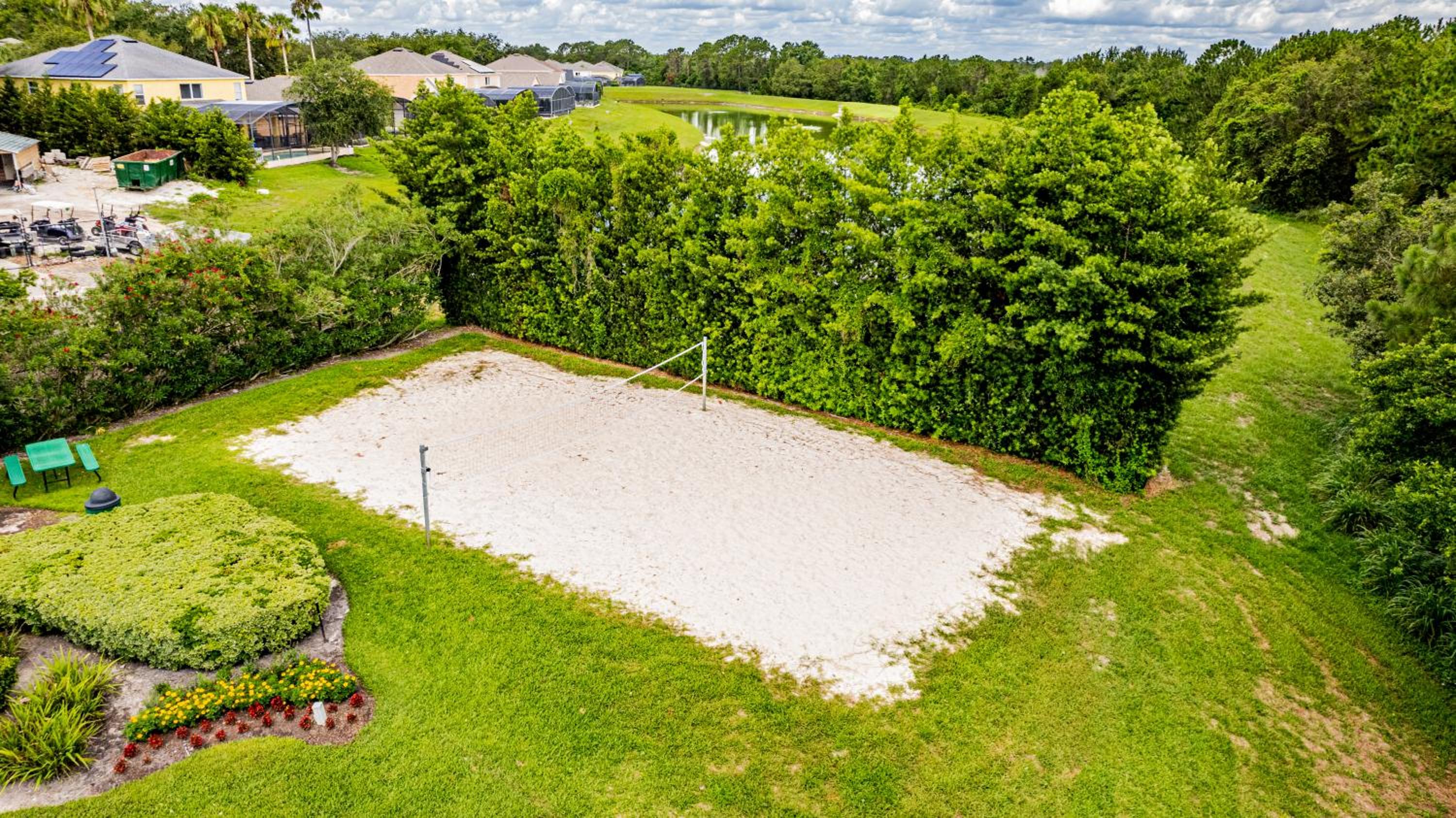 Stunning Emerald Island Resort Vacation Home with Pool Spa and Access to Clubhouse