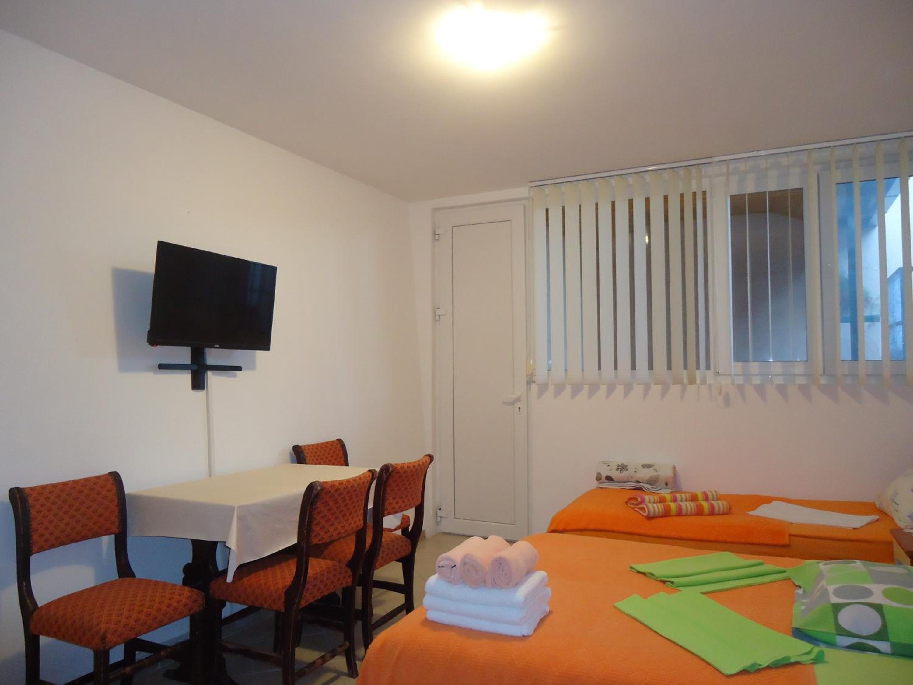Apartments Villa Mićunović view 2