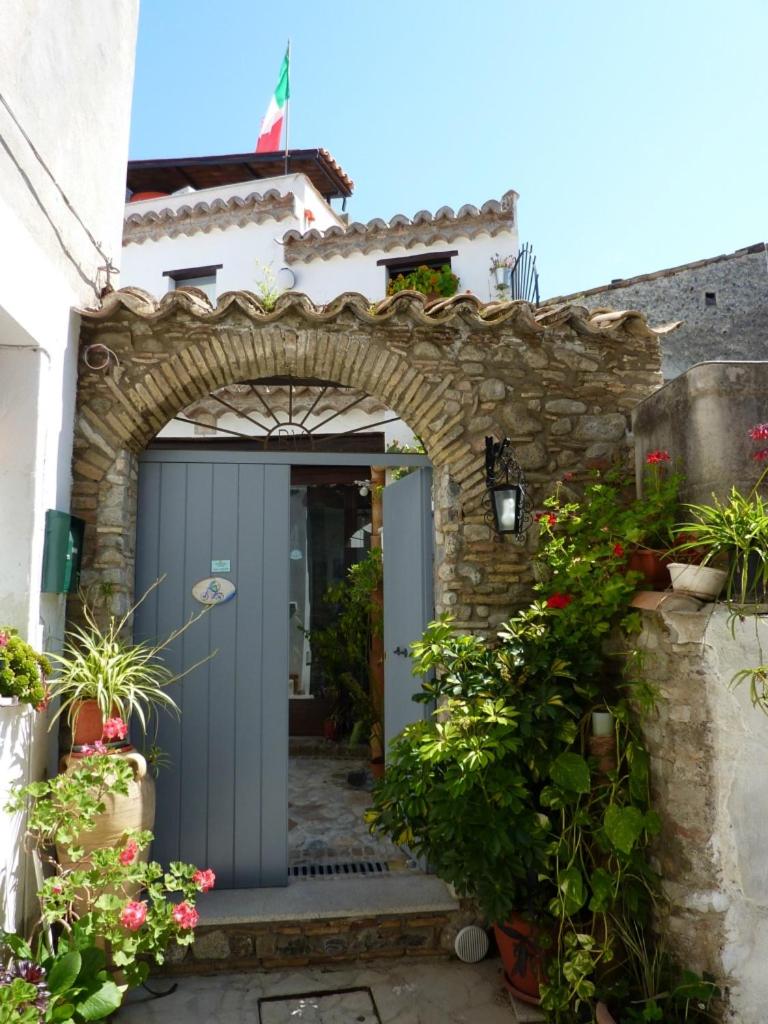 Hotel B&B Amphisya - Image 1