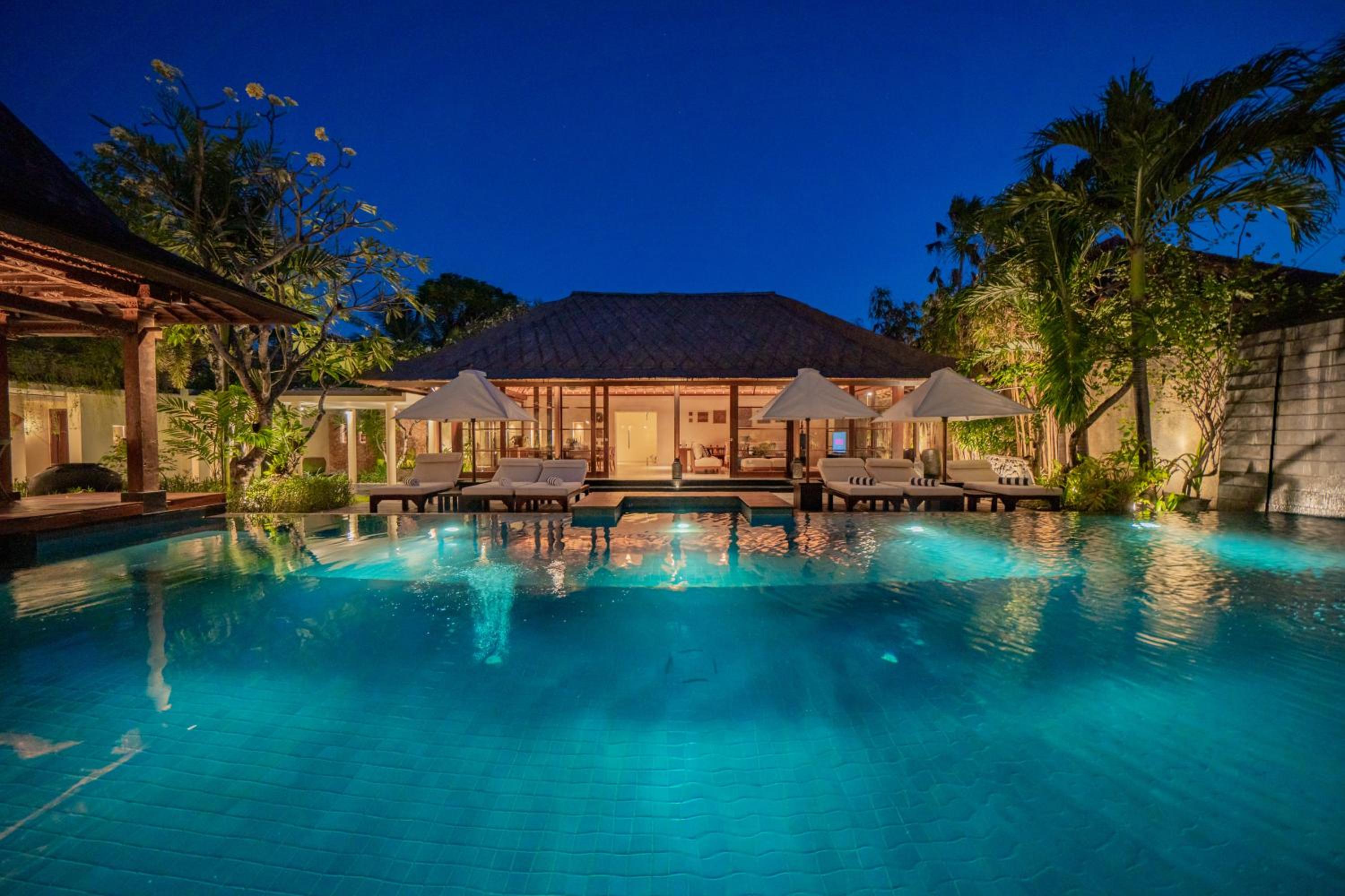 Villa Ramadewa Beachside with Authentic Charm
