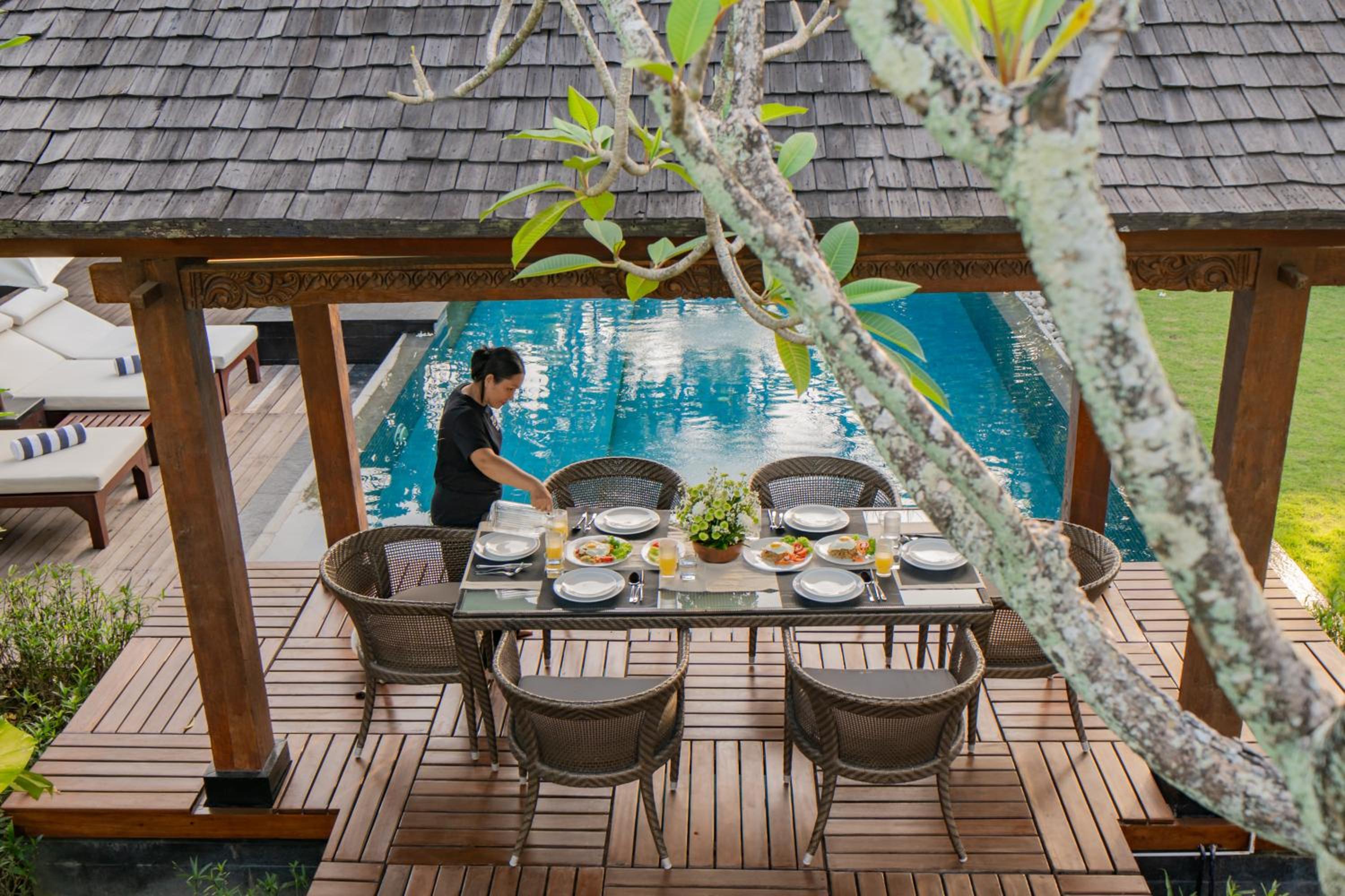 Villa Ramadewa Beachside with Authentic Charm