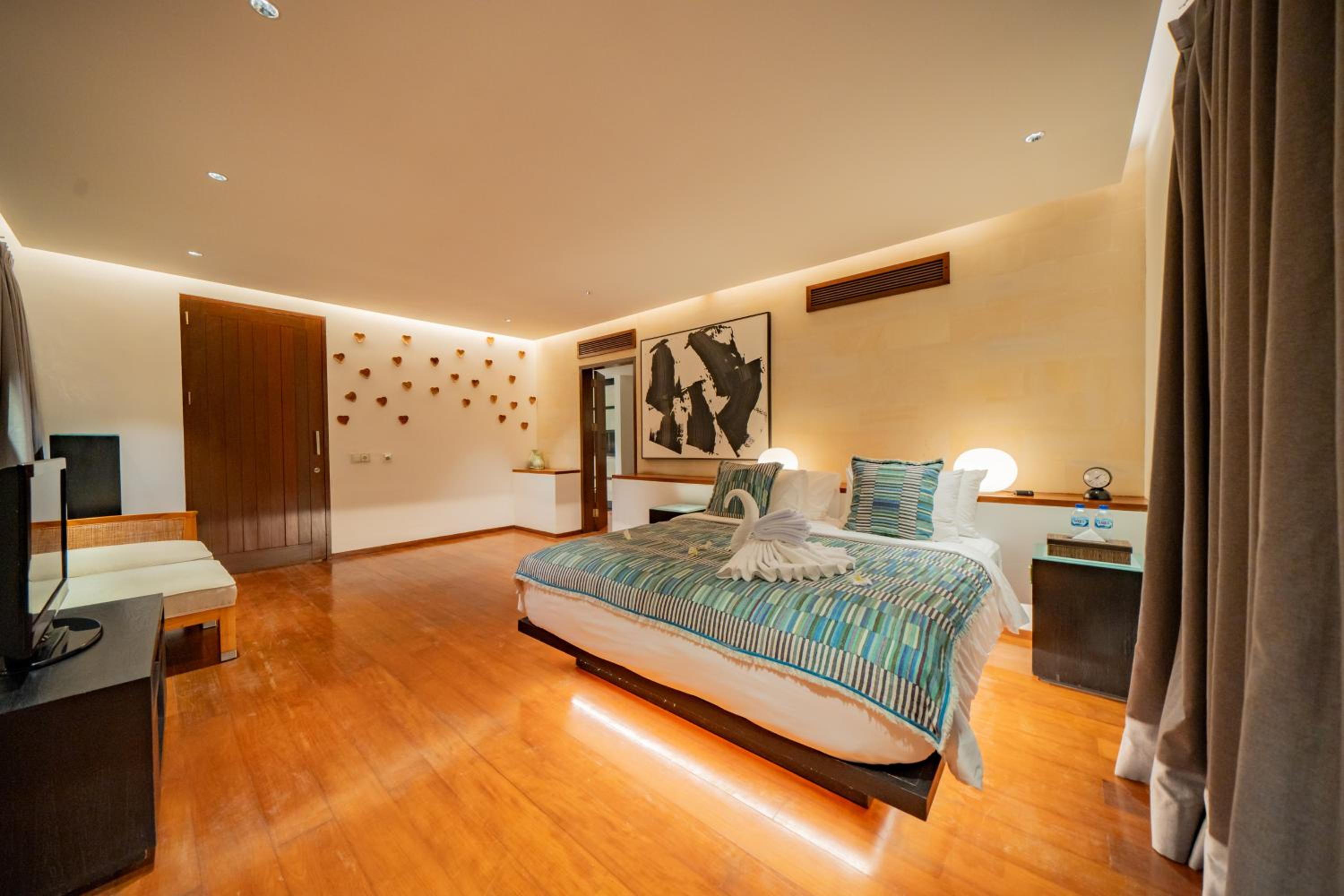 Villa Ramadewa Beachside with Authentic Charm