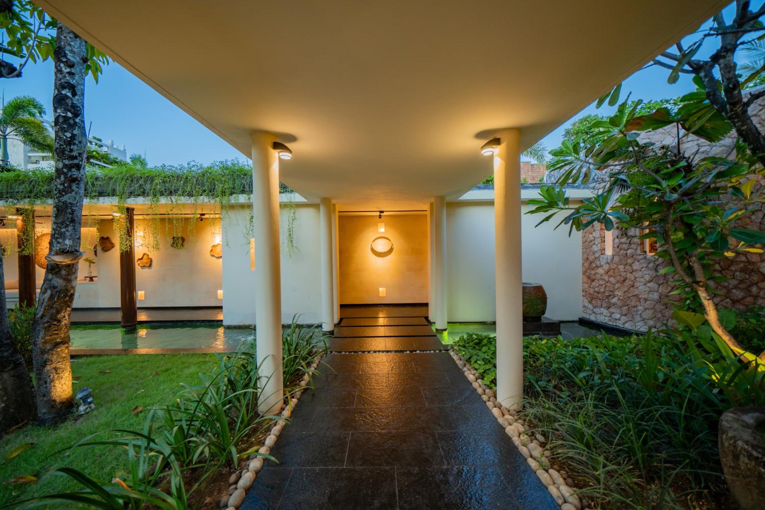 Villa Ramadewa Beachside with Authentic Charm