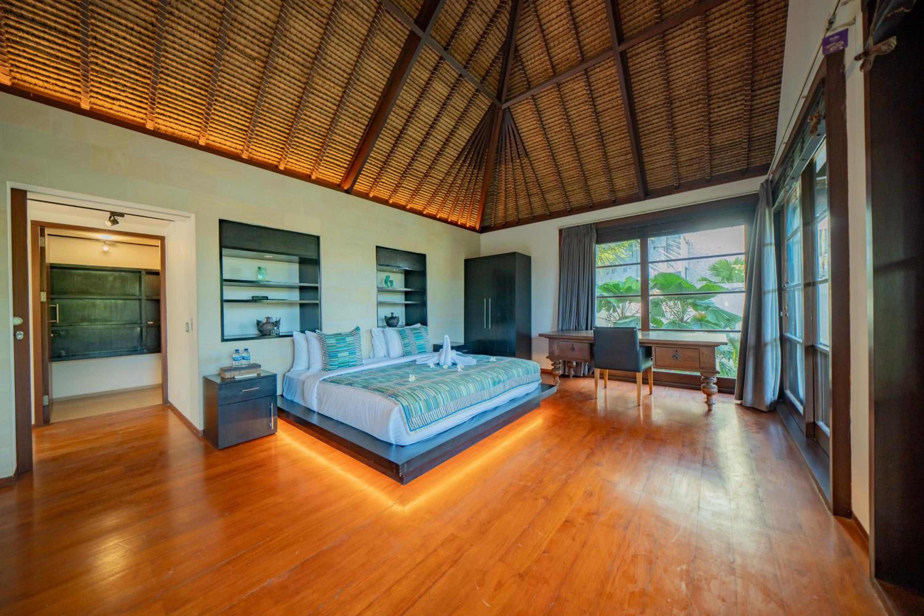 Villa Ramadewa Beachside with Authentic Charm
