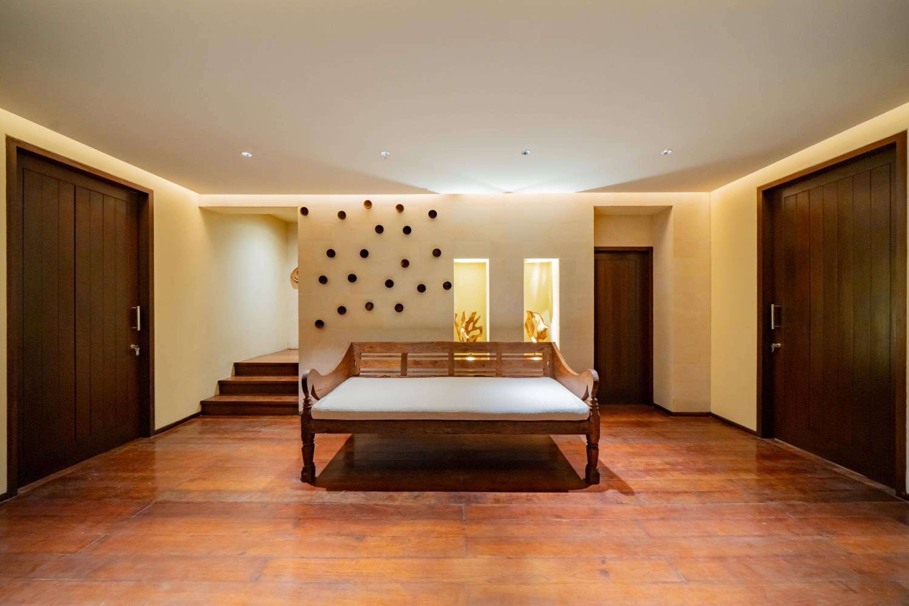 Villa Ramadewa Beachside with Authentic Charm