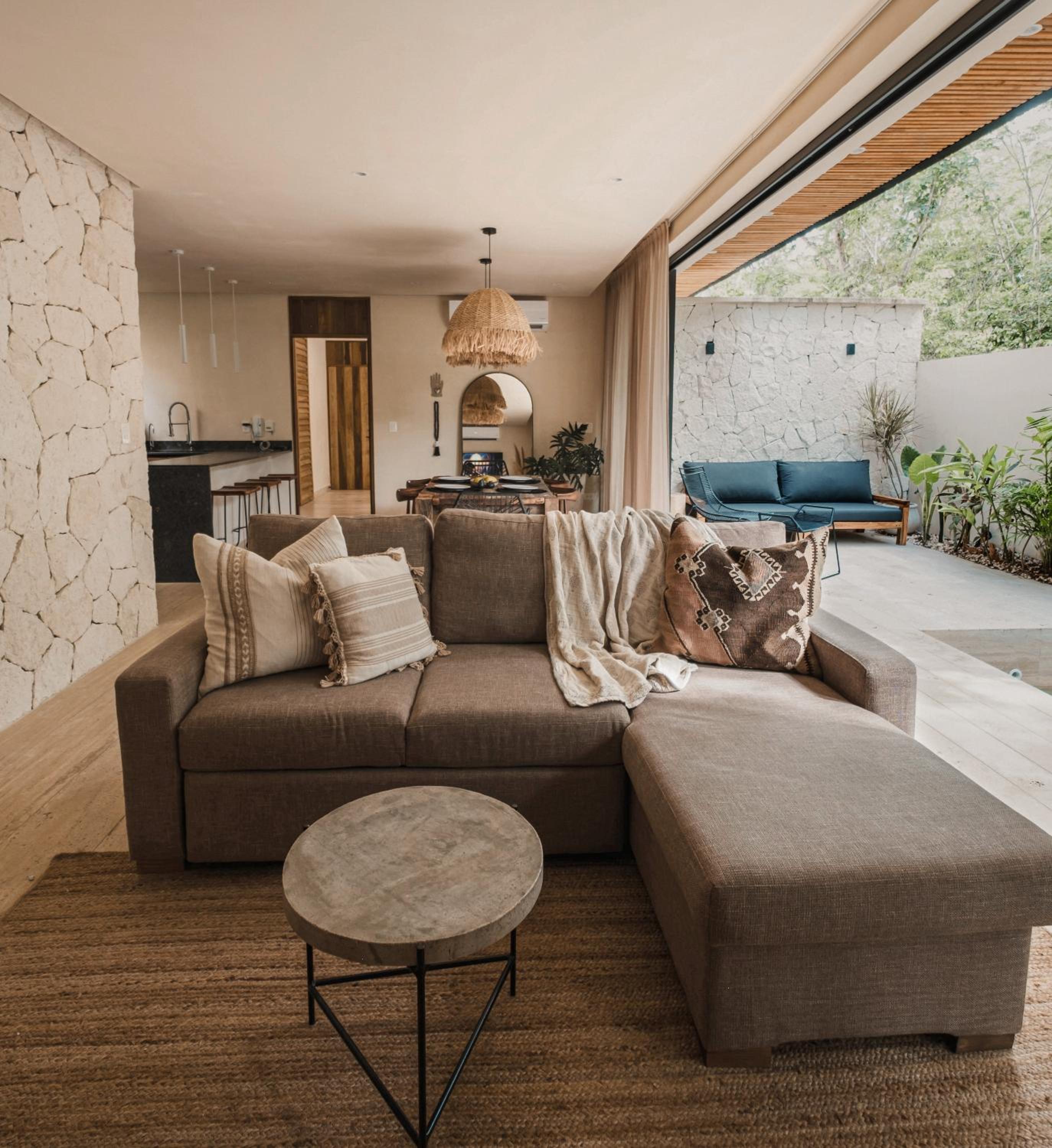 Ka'ana Condo