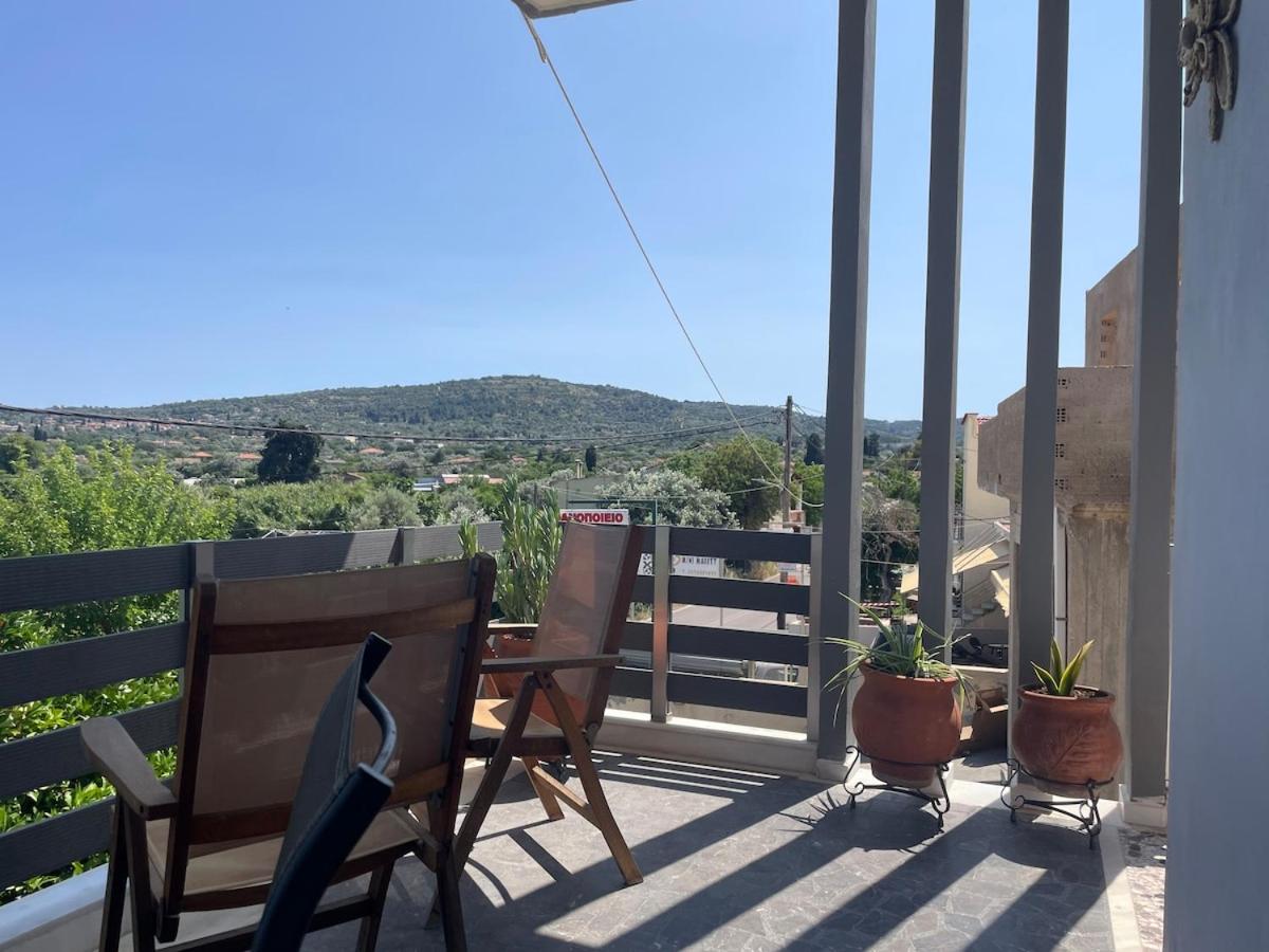 Kouneli's House with Garden