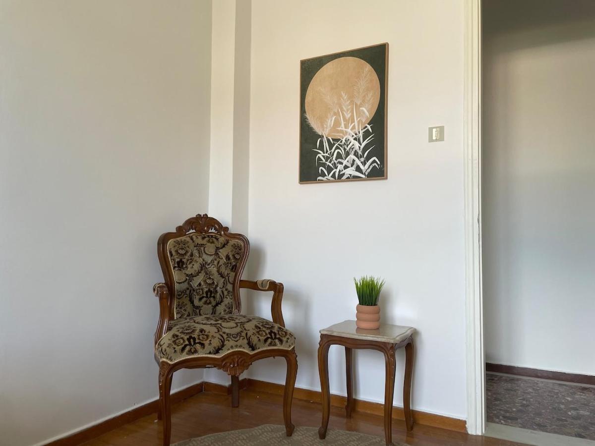 Kouneli's House with Garden