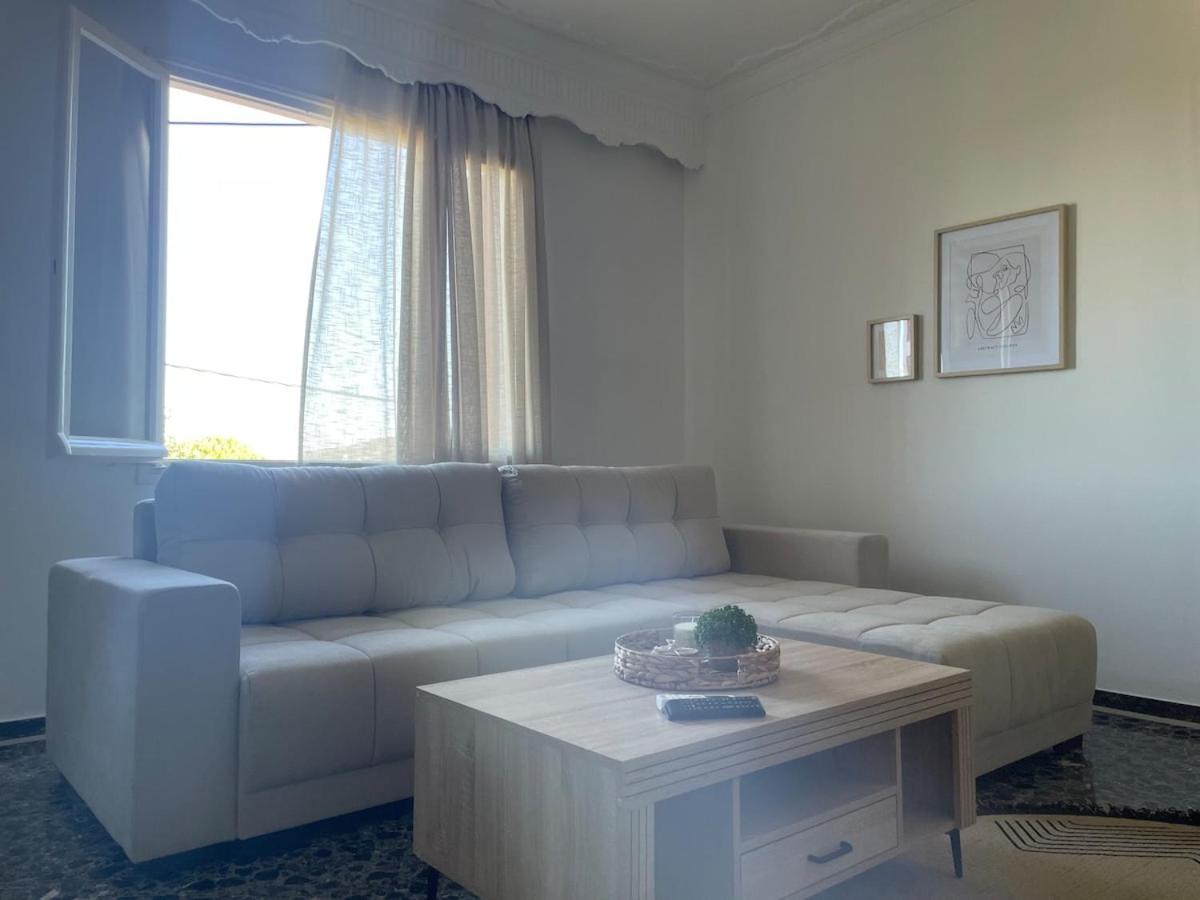 Kouneli's House with Garden