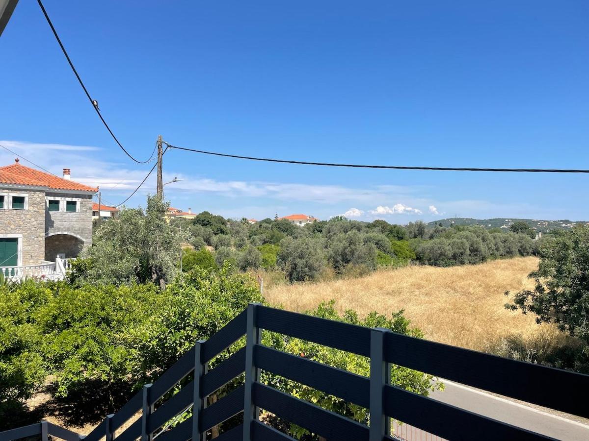 Kouneli's House with Garden