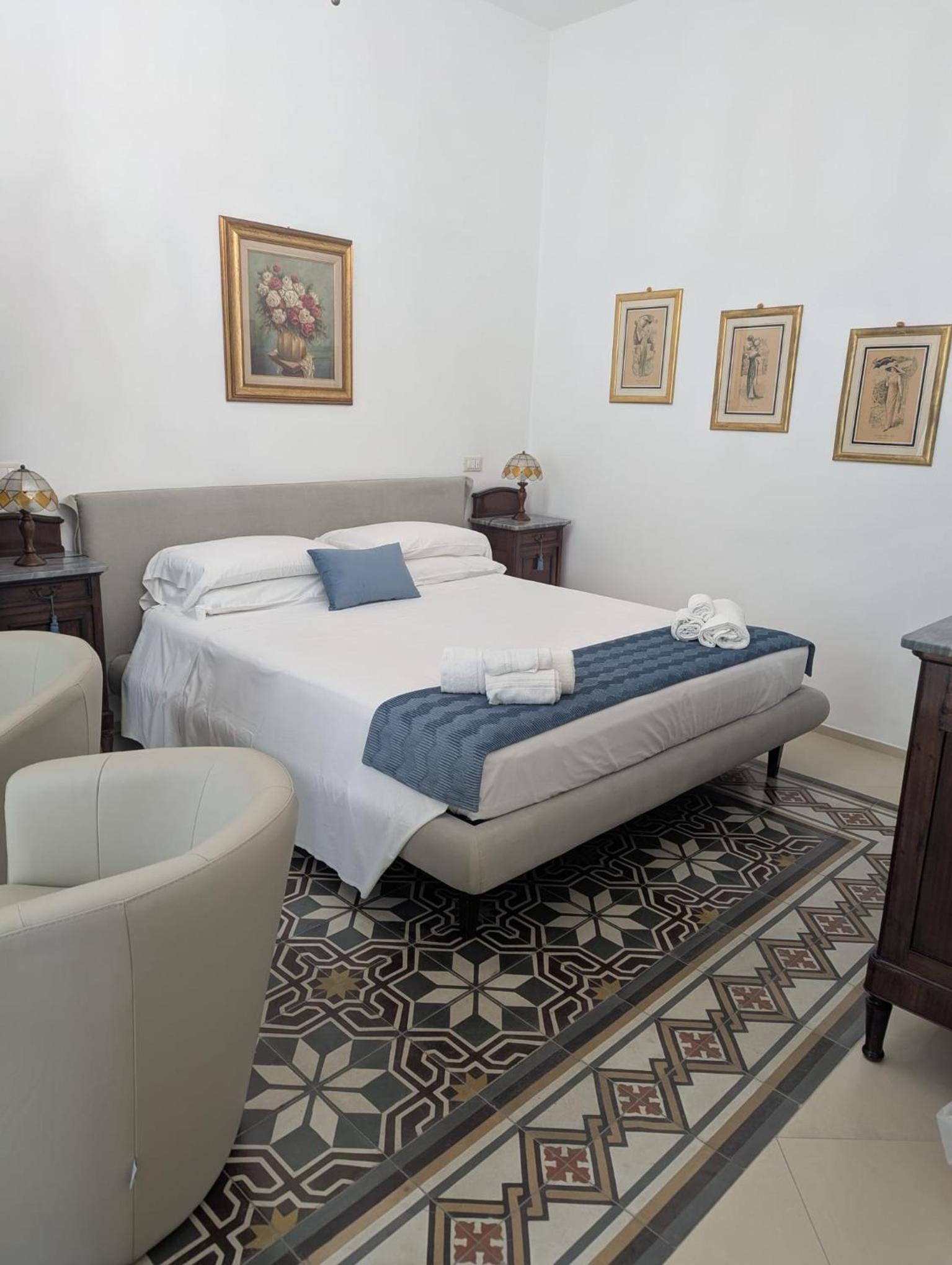 Al Corso Charming Rooms