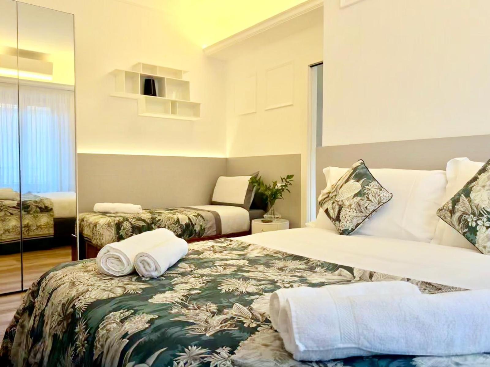 Casa Estia - MiCo, Fiera Milano, CityLife, San Siro, Metro 2 min - Refined Historic Apartment
