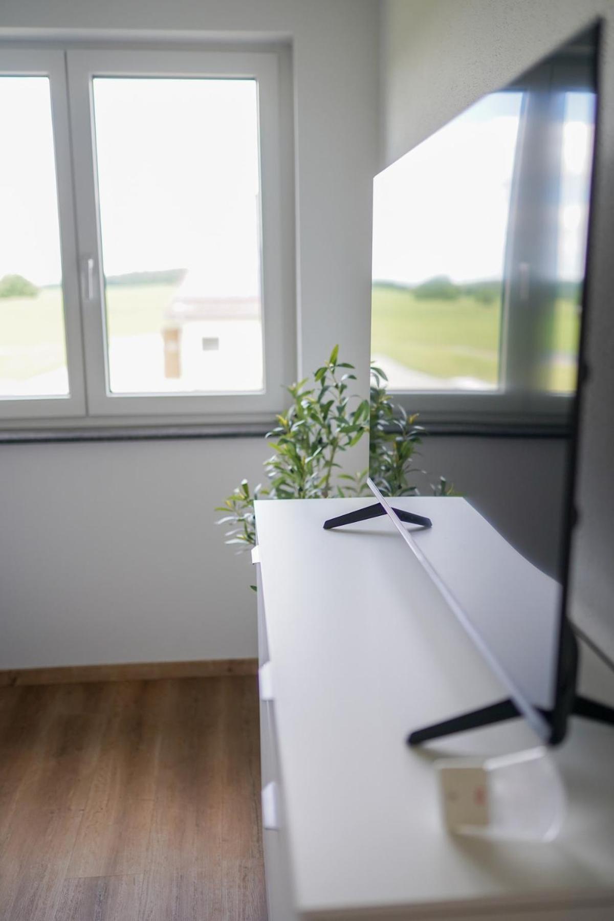 Moderne Bauernhof Wohnung mitten in der Natur