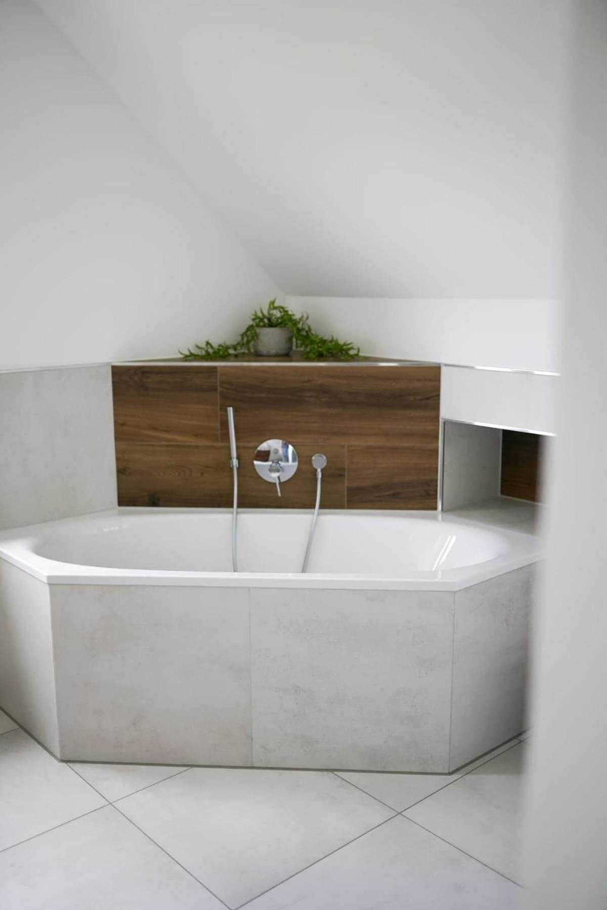 Moderne Bauernhof Wohnung mitten in der Natur