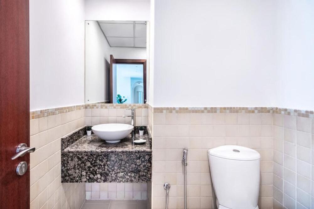 MiamiDXB Full Sea View -2Bd apartment