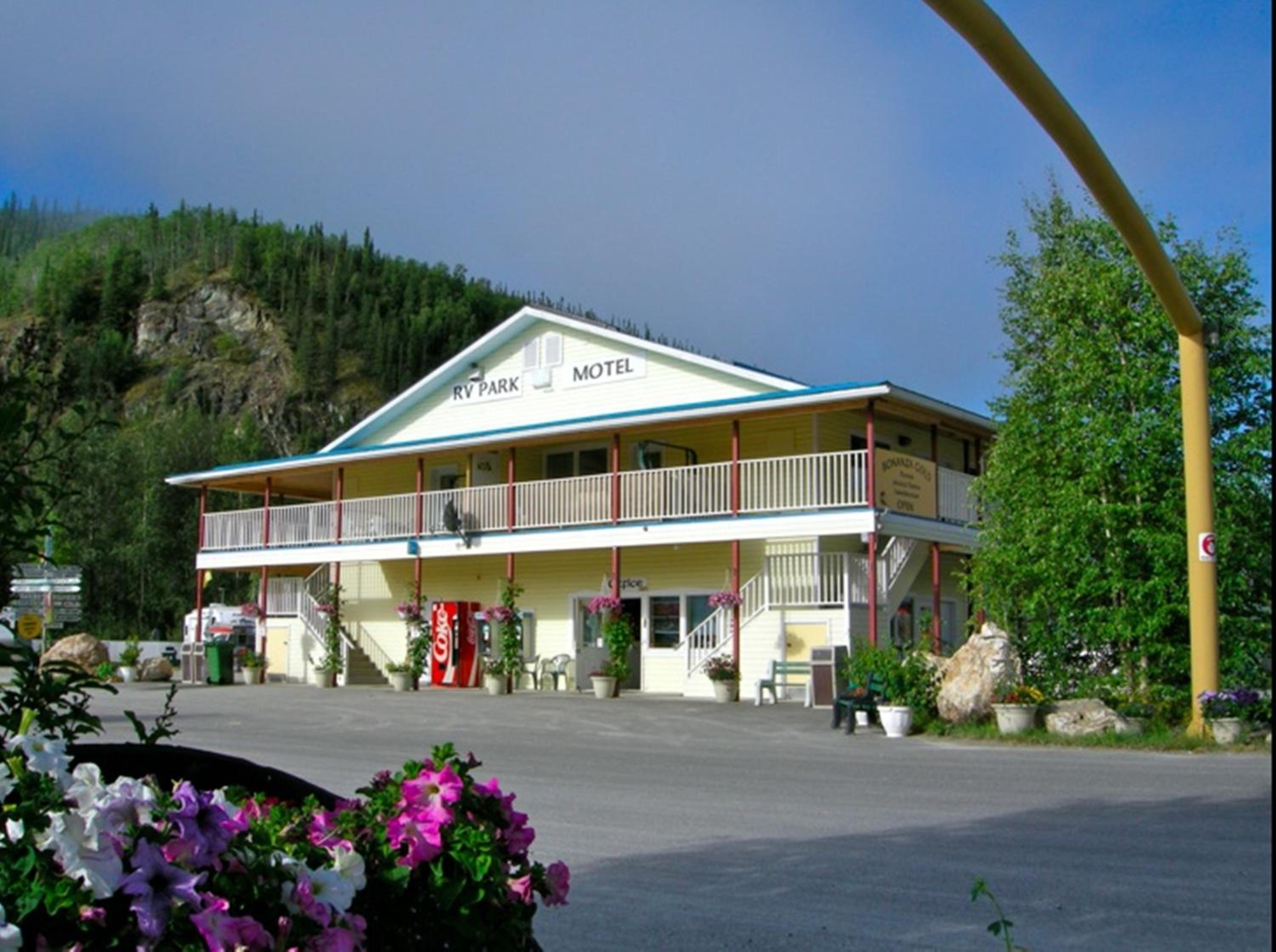 Bonanza Gold Motel view 4