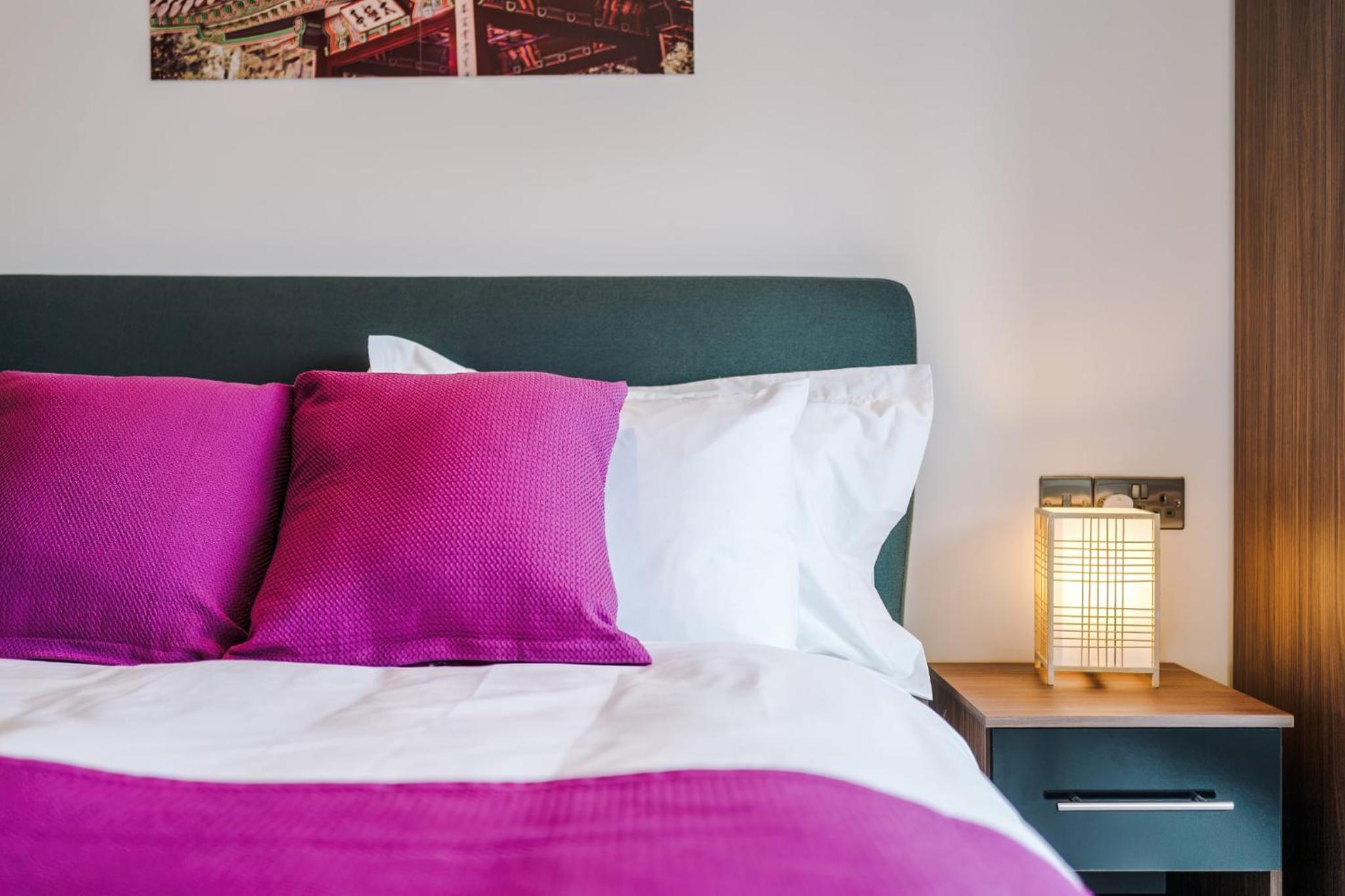 Hiroshi Ryokan - Tokyo Suite - Leeds City Centre