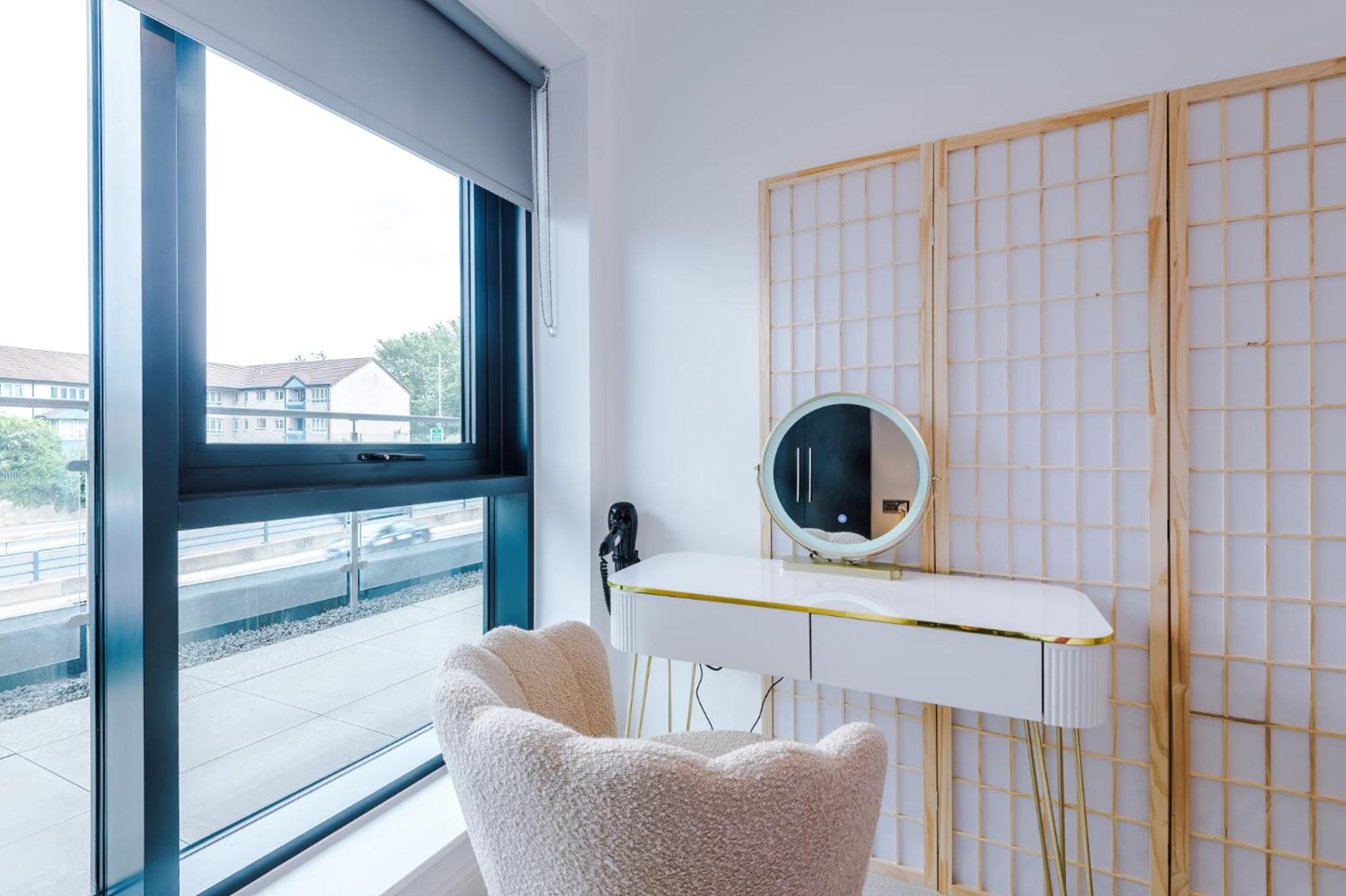 Hiroshi Ryokan - Tokyo Suite - Leeds City Centre