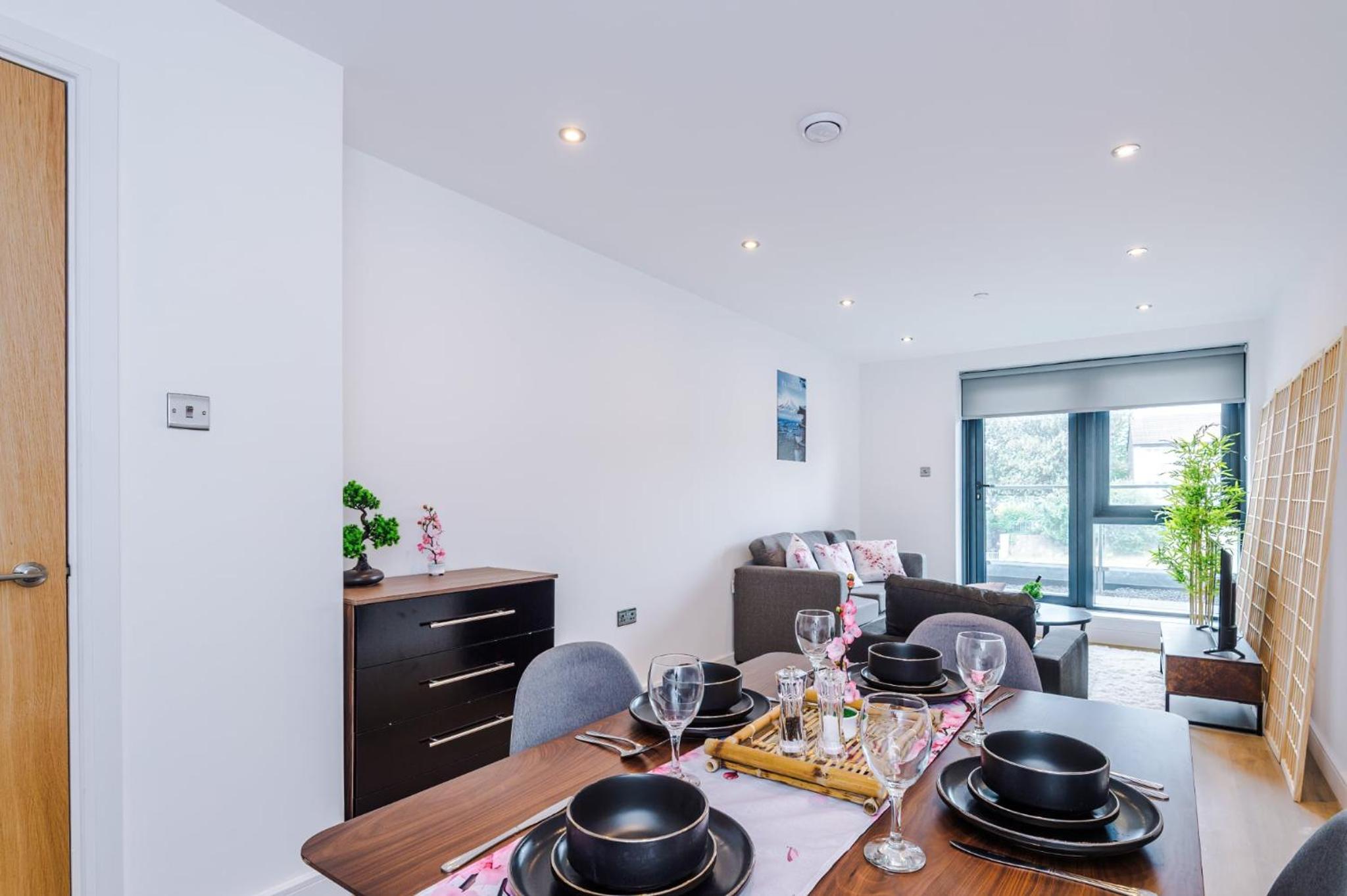Hiroshi Ryokan - Tokyo Suite - Leeds City Centre