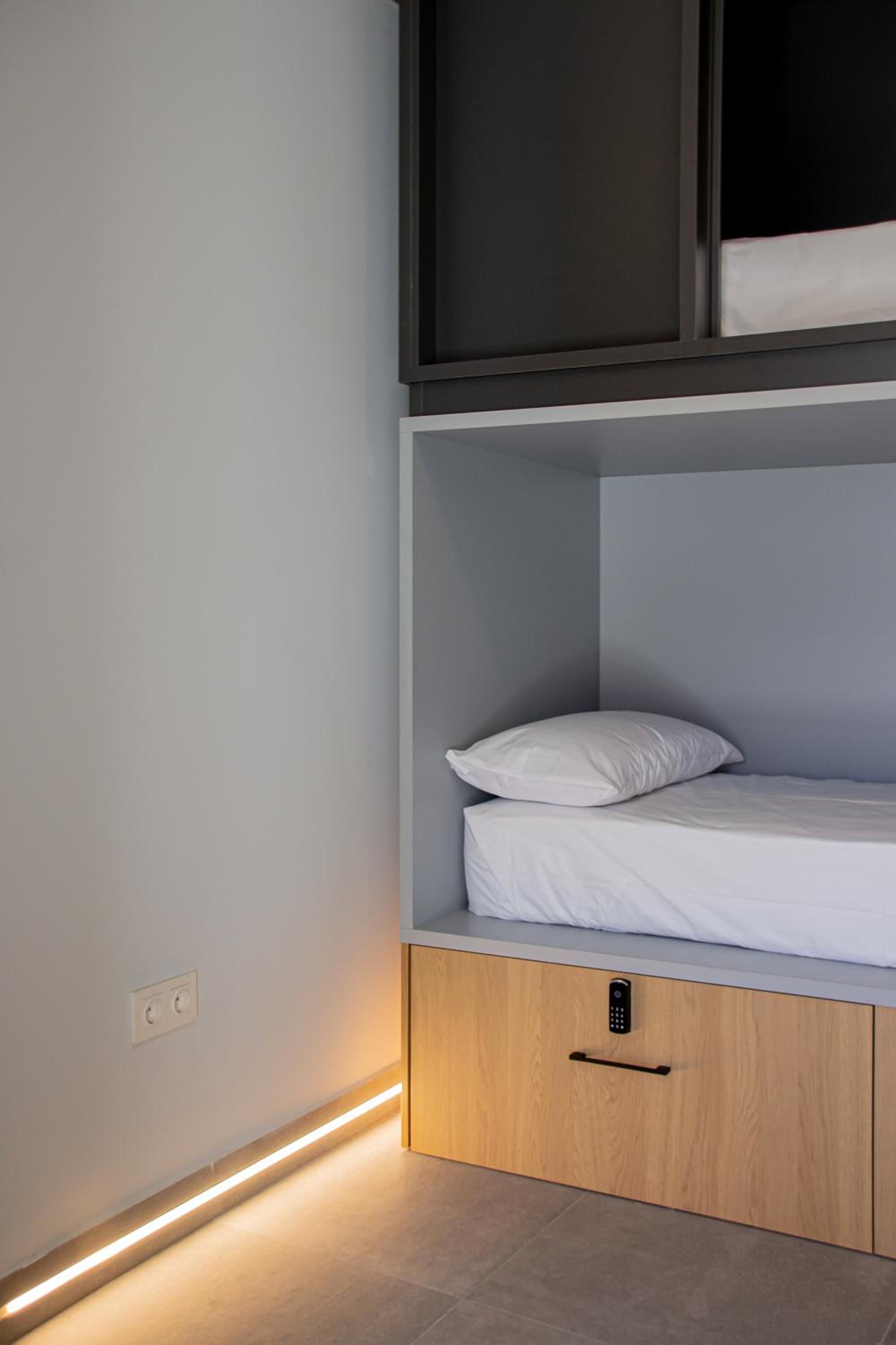 Funker Hostel