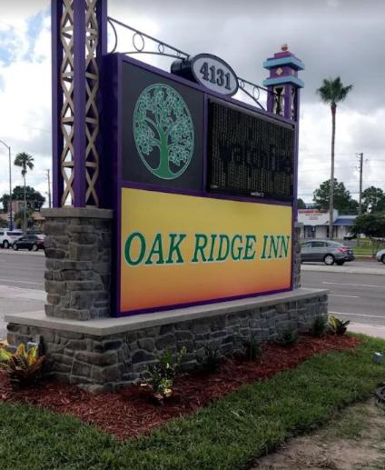 Oak Ridge Inn