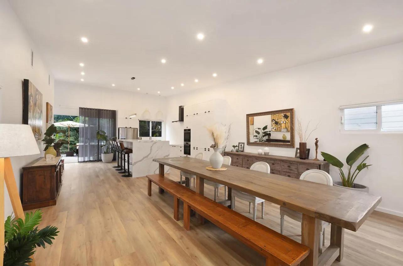Affordable Luxury Stay Near Manly Beach