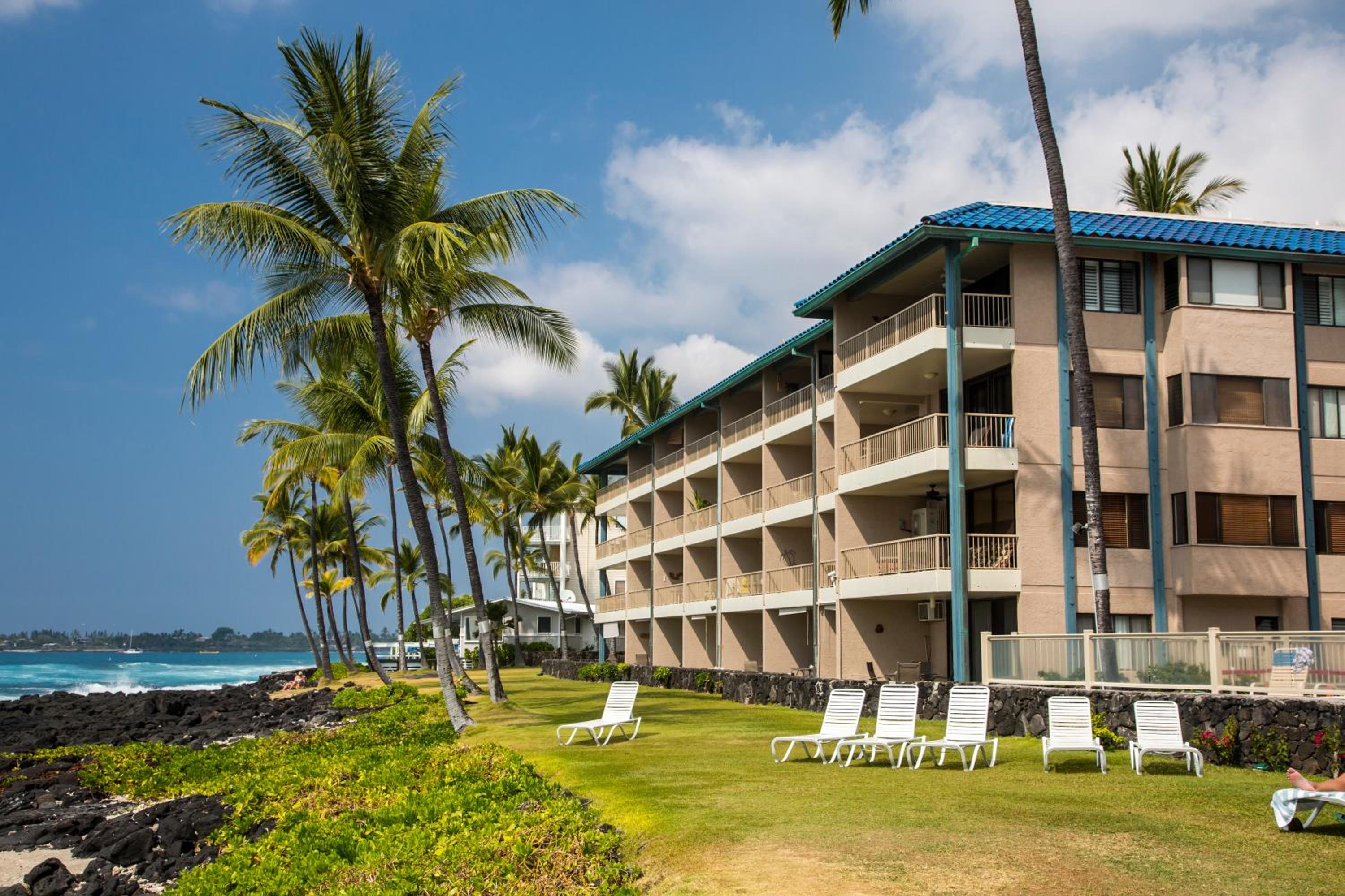 Castle At Kona Reef view 4