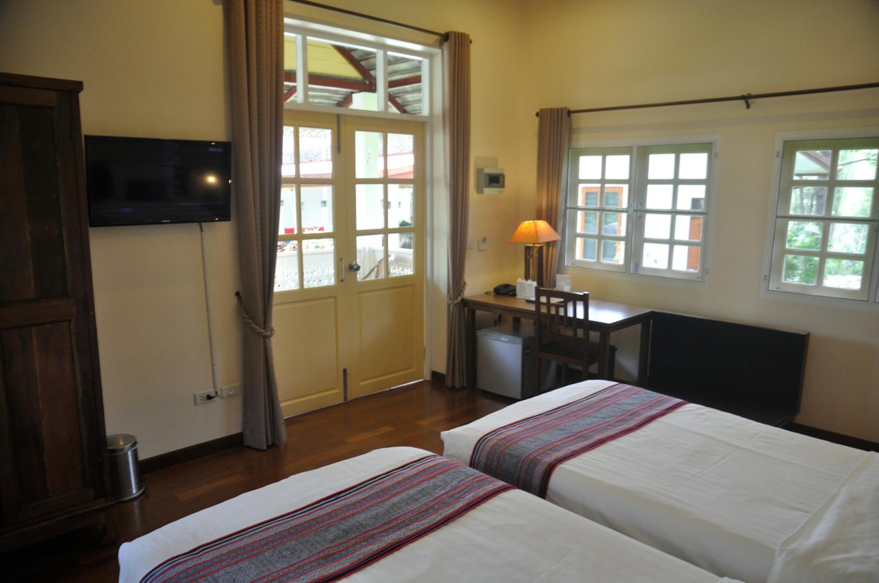 Monoceros Resort