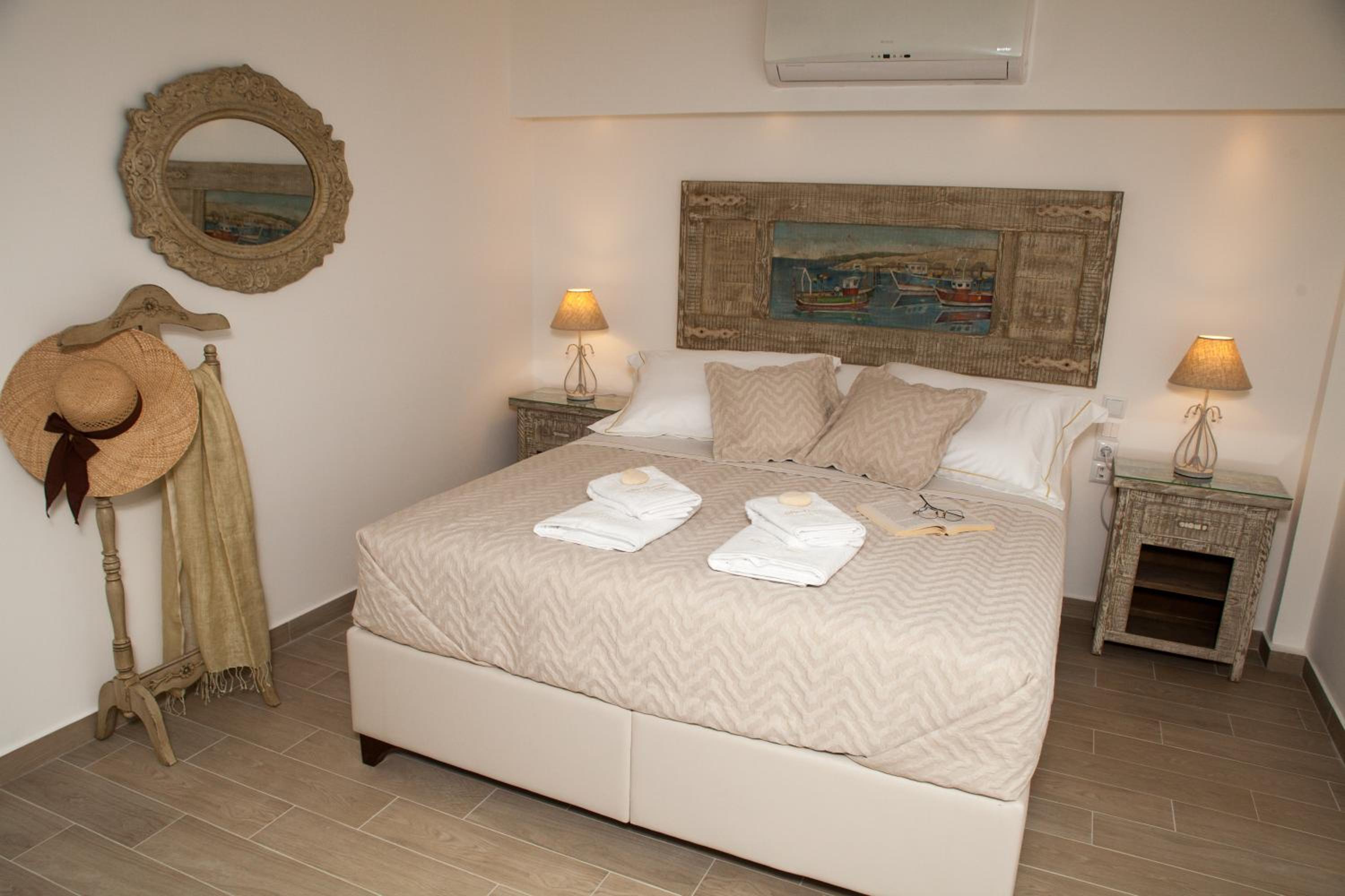 Blue Horizon Villa & Suites