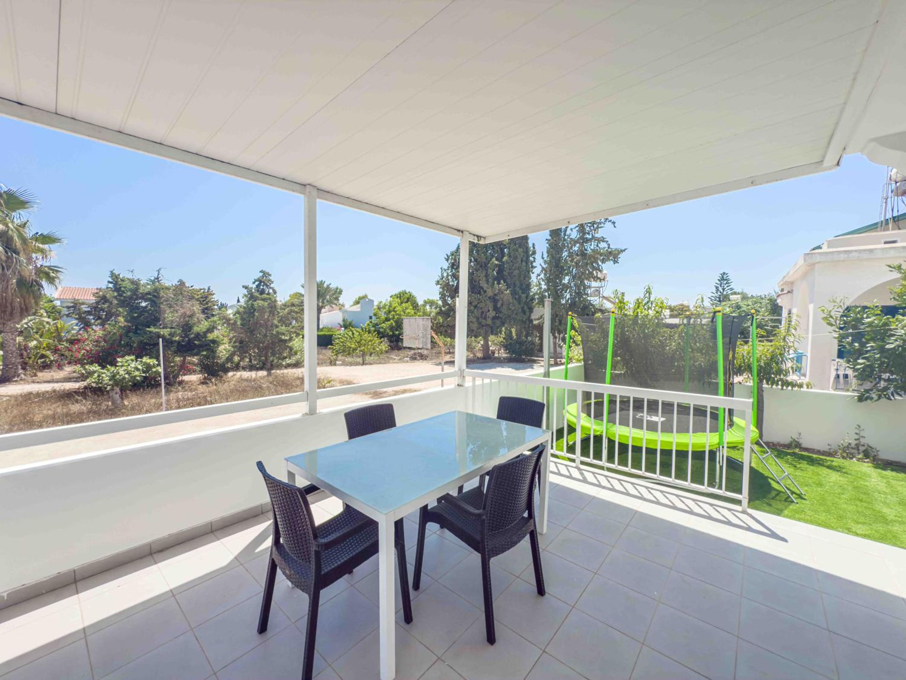 Iria Family Villas - Kid Friendly, Walk to The Beach