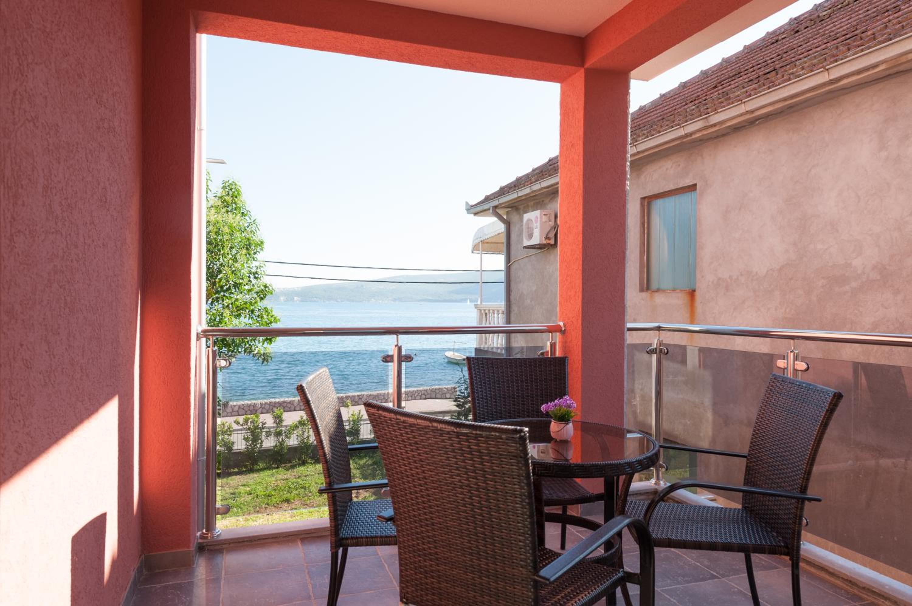 Apartments Delfin