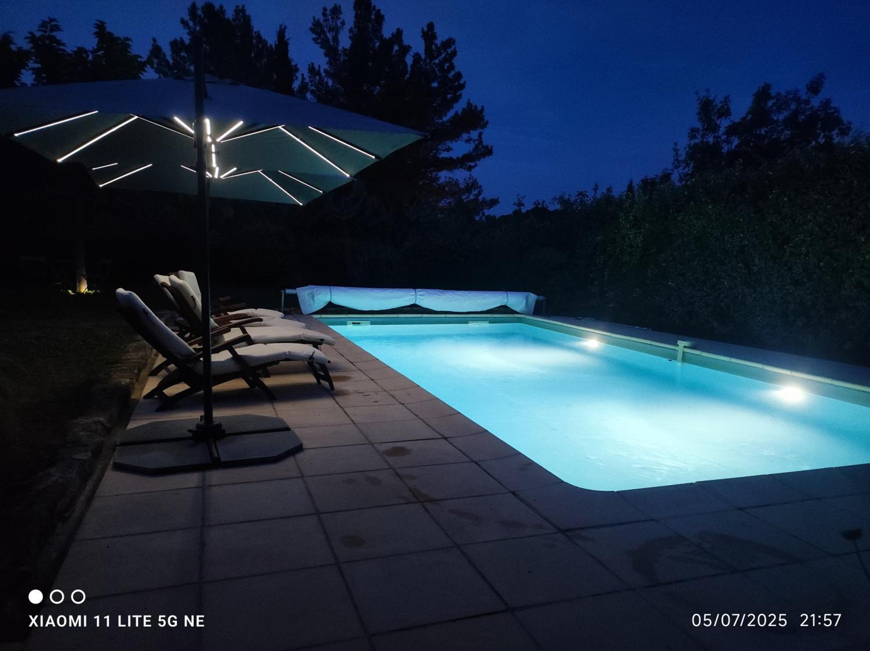 GITE AUX 4 SAISONS DU COLORADO PROVENÇAL - 3 ÉTOILES - Rustrel