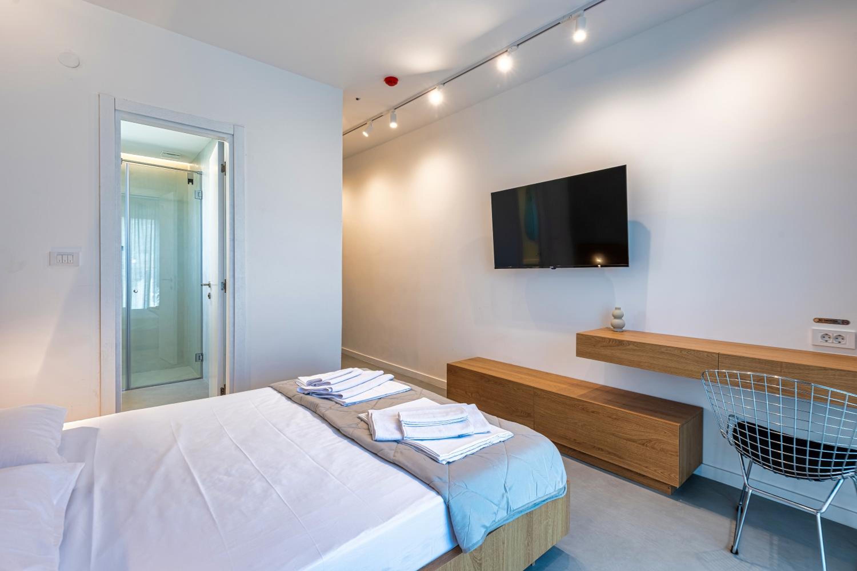 Lucciola Boutique Rooms