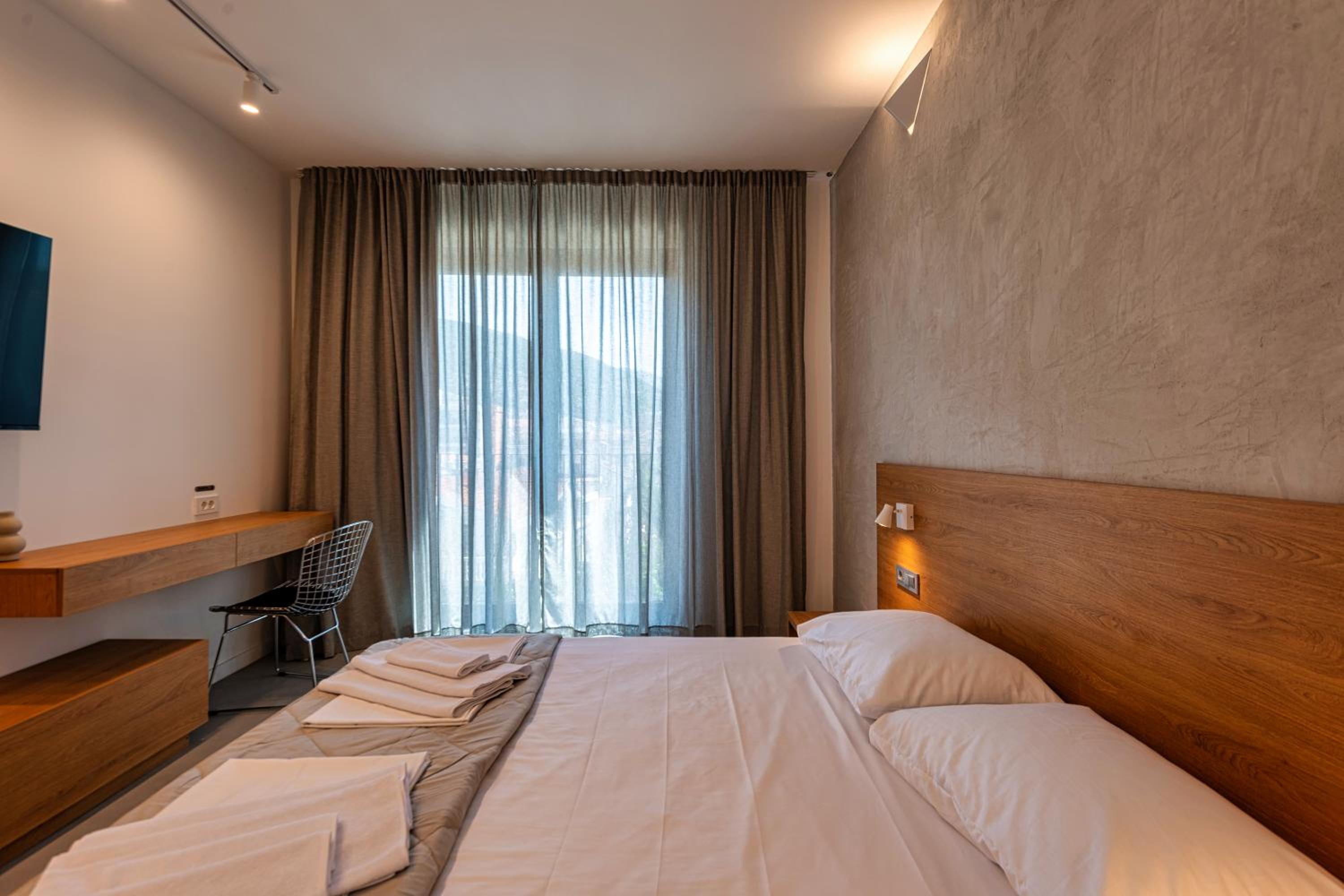 Lucciola Boutique Rooms