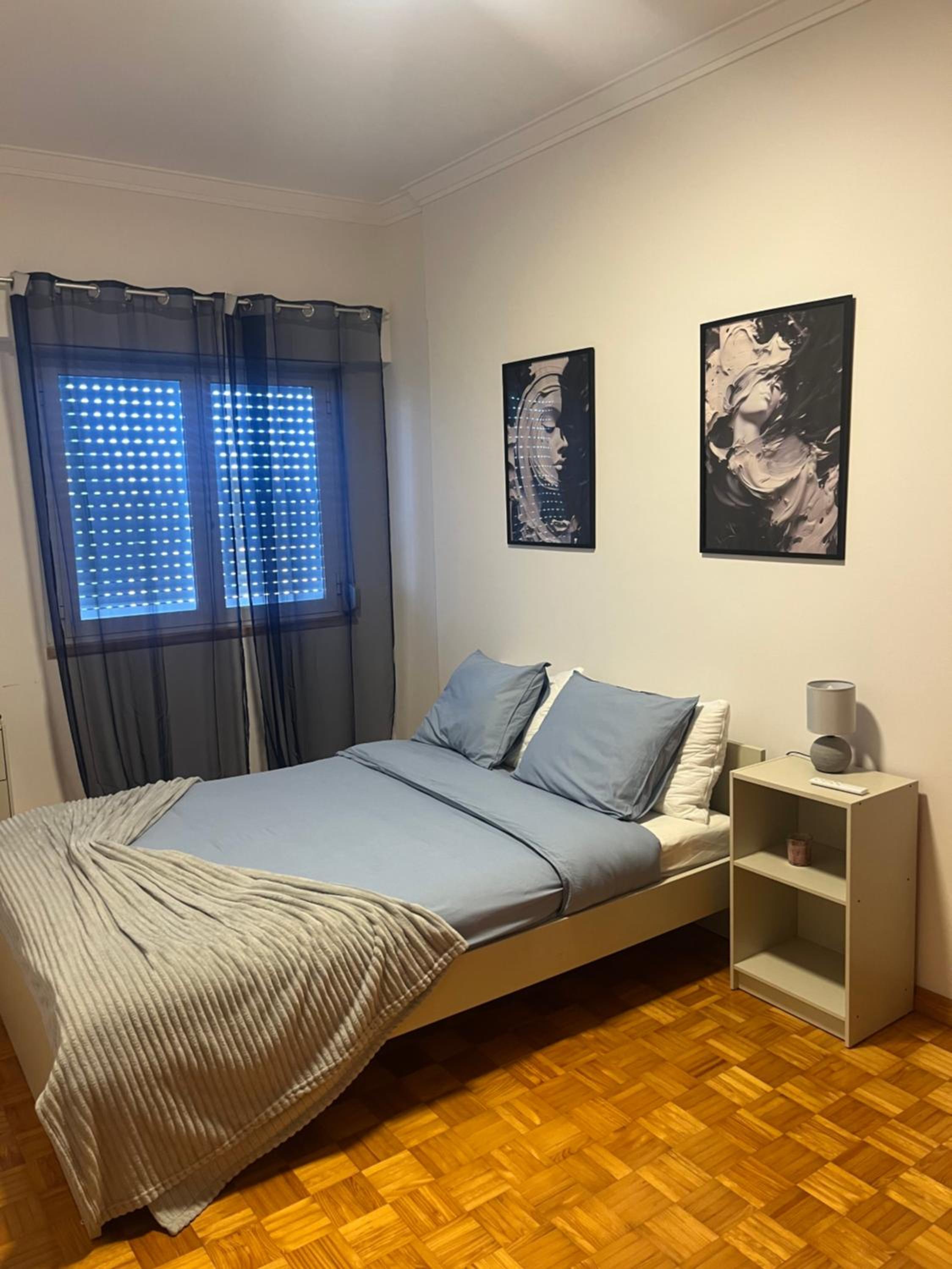 Modern 2BR Apartment with City Views I Near Lisbon by LivinInLisboa
