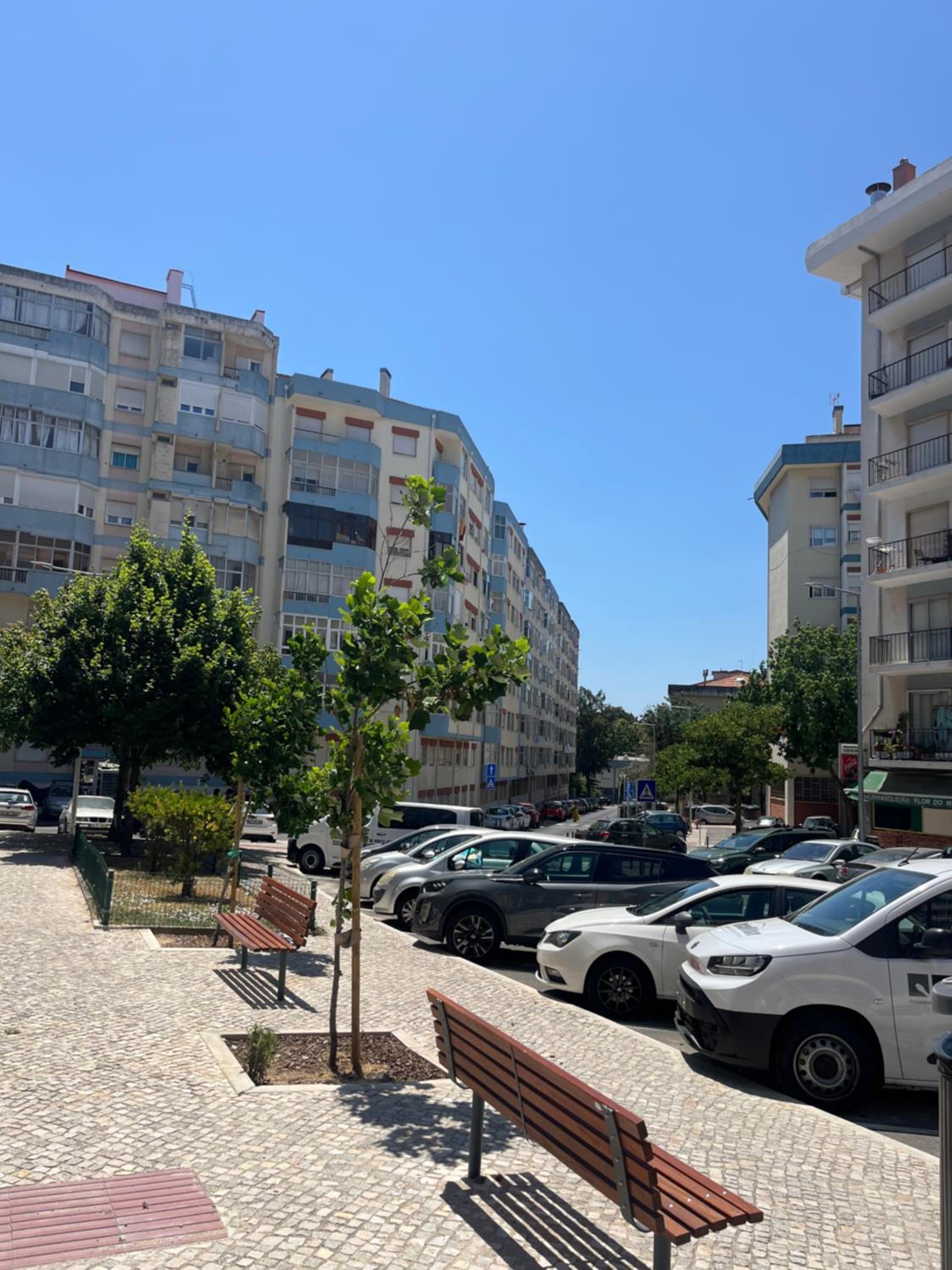 Modern 2BR Apartment with City Views I Near Lisbon by LivinInLisboa