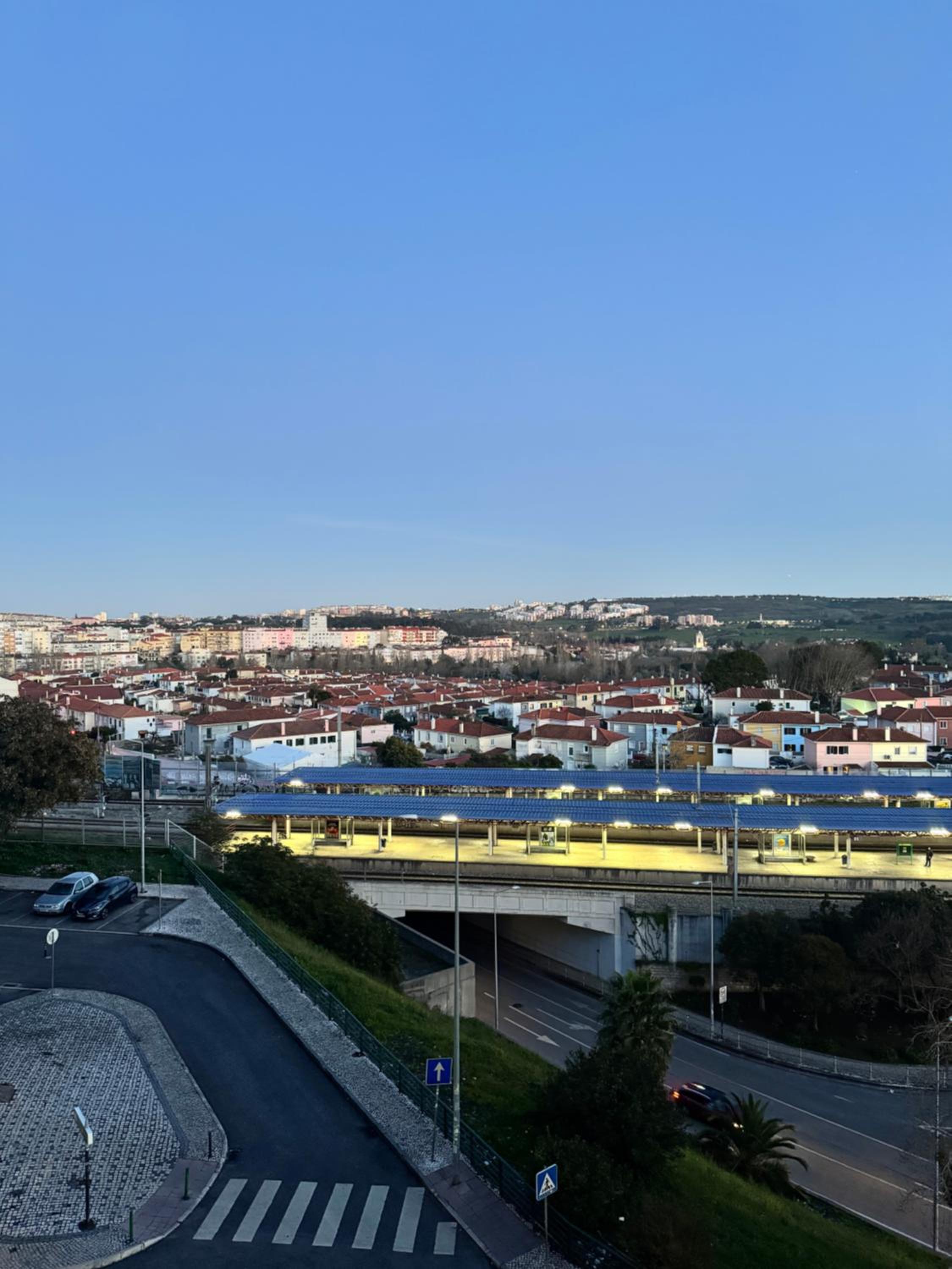 Modern 2BR Apartment with City Views I Near Lisbon by LivinInLisboa